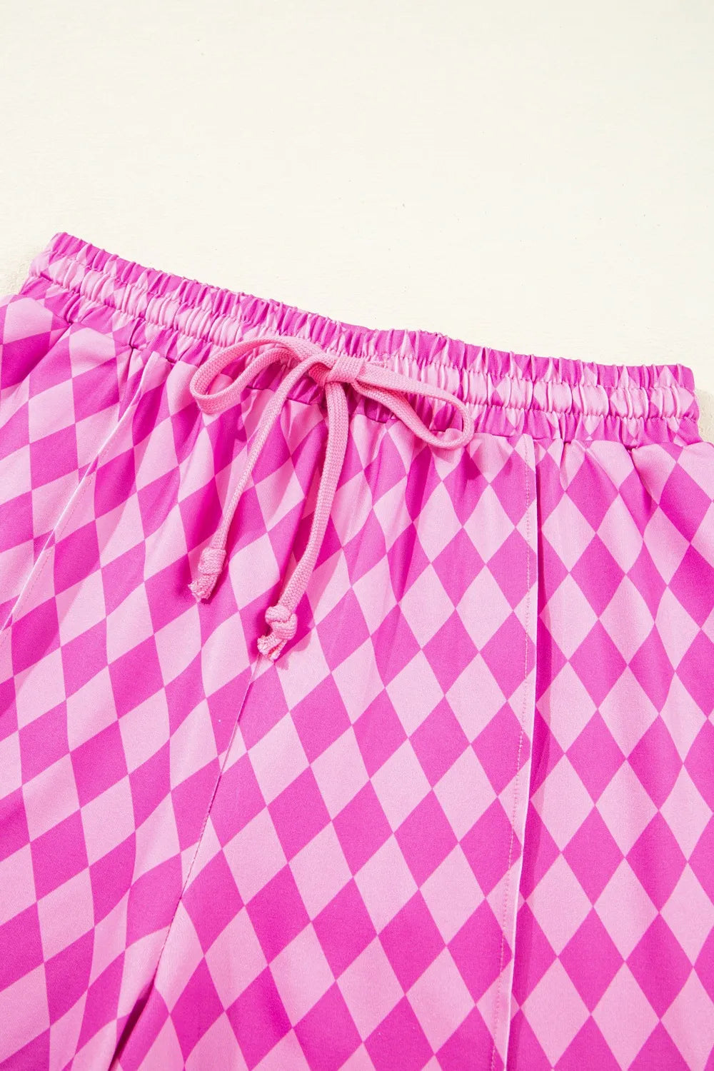 Geometric Print Active Casual Shorts with Slits 7898a00b-86bb-47e8-a637-4500242df2b2-Max-Origin