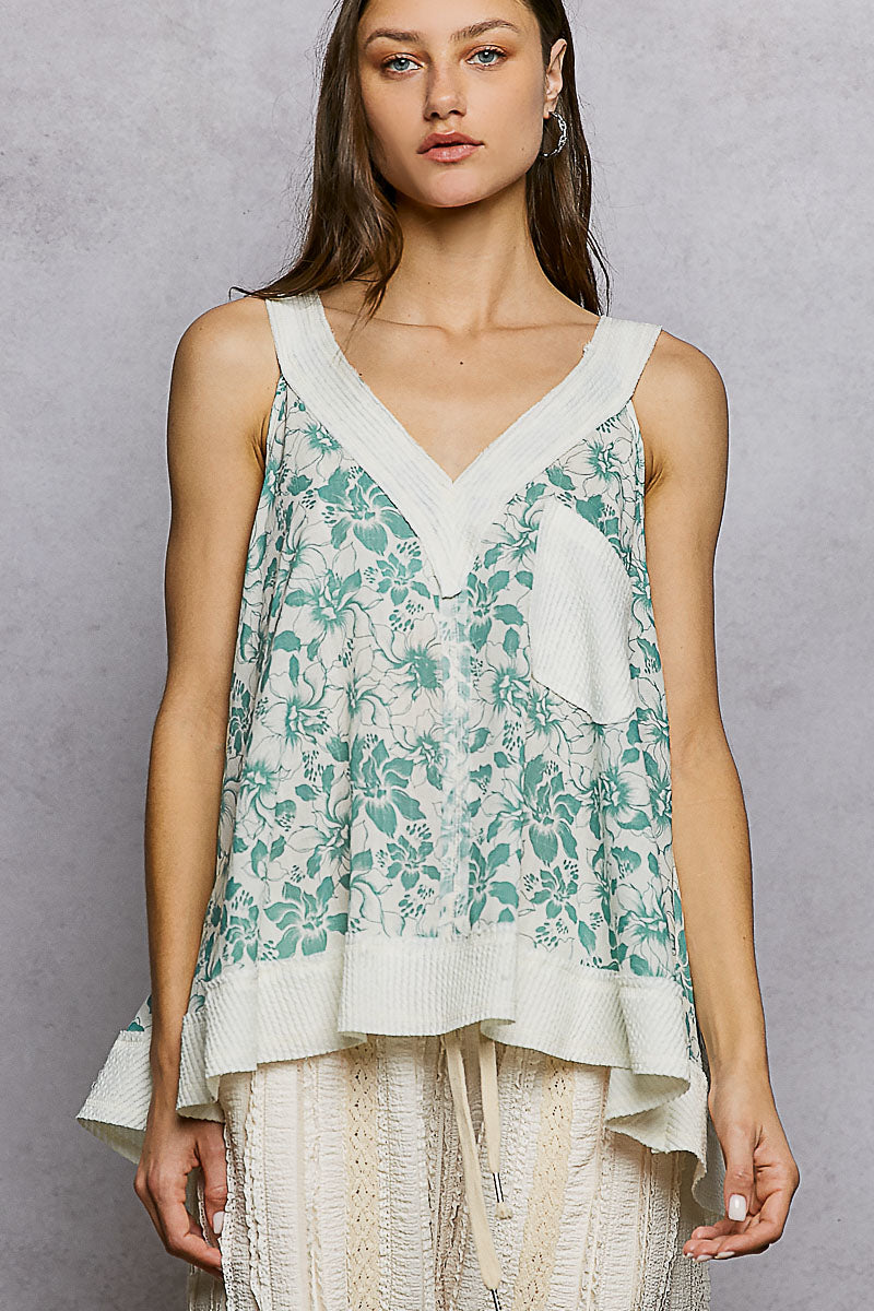 POL Floral V-Neck Tank with Front Pocket TEAL MULTI 7904ff0d-1c3d-4adc-9536-6df7d4a363ad-Max