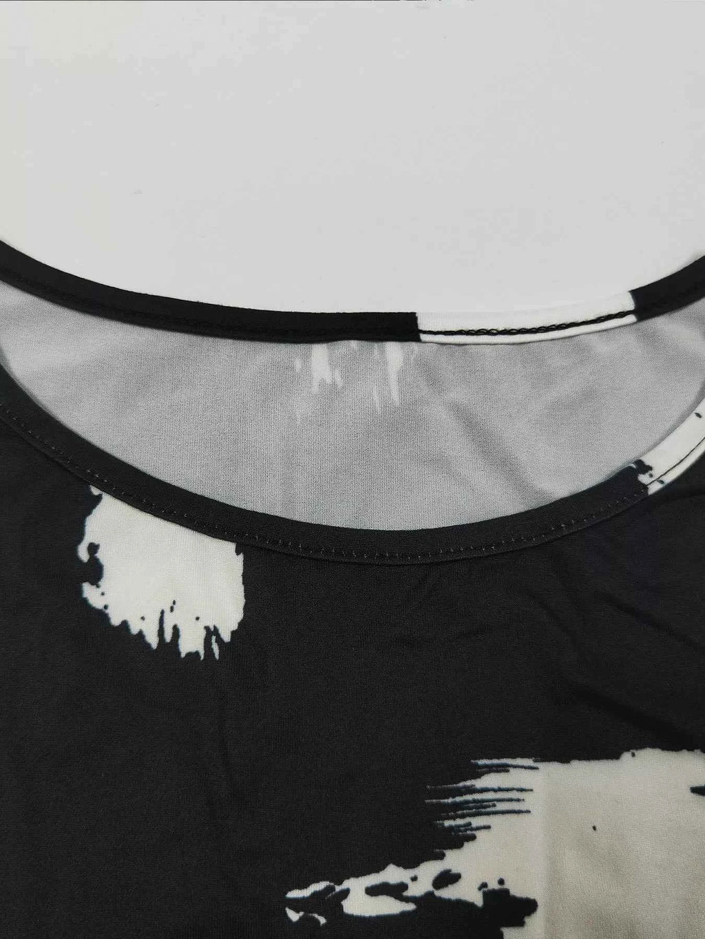 Abstract Print Sleeveless Top & Wide Leg Pants Set 790c98d95e504b2383ed0c0c9e30cd71-Max-Origin