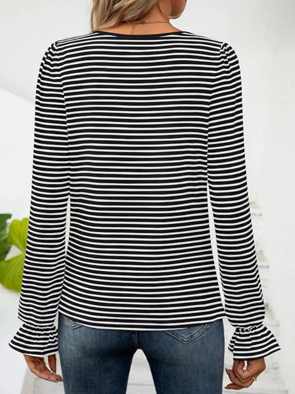 Striped Long Sleeve T-Shirt with Square Neckline 793db51c029548a288d87ab9bd342cad-Max-Origin
