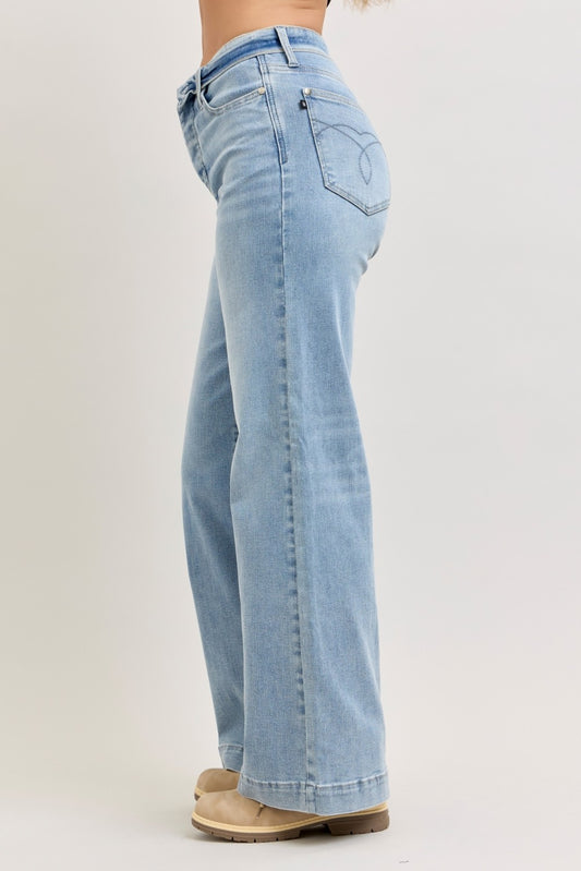 Mid Rise Retro Wide Leg Jeans with Fold-over Waistband 79652baf2c1d45eeb8659a4b08190fd0-Max