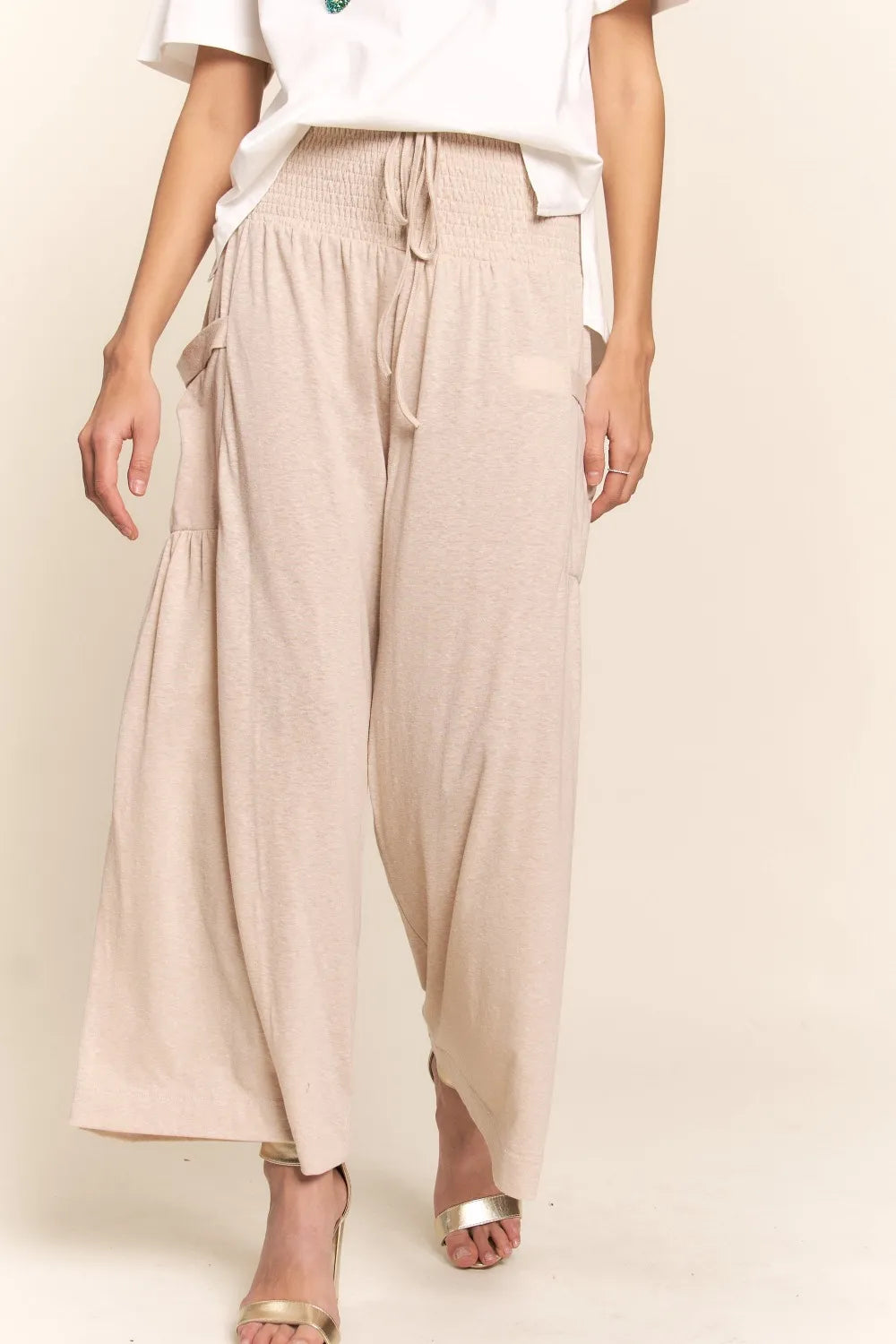 J.NNA Smocked Waist Boho Wide Leg Pants with Pockets 79db422a-daa3-42e8-96c6-a9c4b93110da-Max