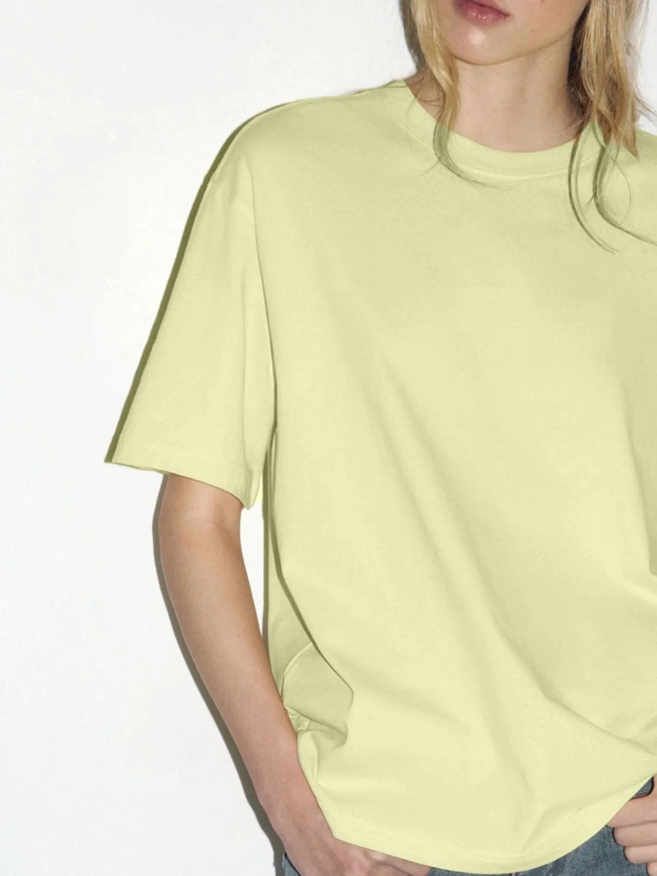 Plus Size Oversized Round Neck Short Sleeve T-Shirt 79def3a0-a165-4ffd-9e77-415a8269562b-Max-Origin