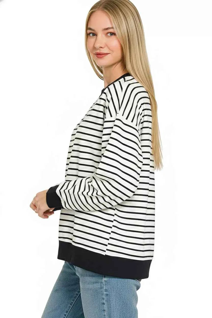 Zenana Contrast Striped Round Neck Sweatshirt 7a3a7a76-565b-40e9-9f2d-47d54403cd4e-Max-Origin