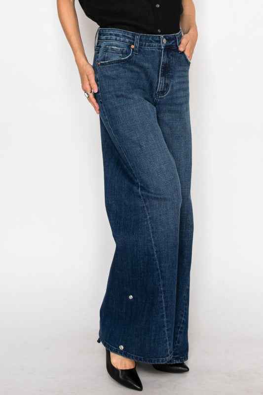 AT2108WDD - High Rise A-Wide Jeans 7a791901-9ac3-47c7-bb5f-5b7fb0793711
