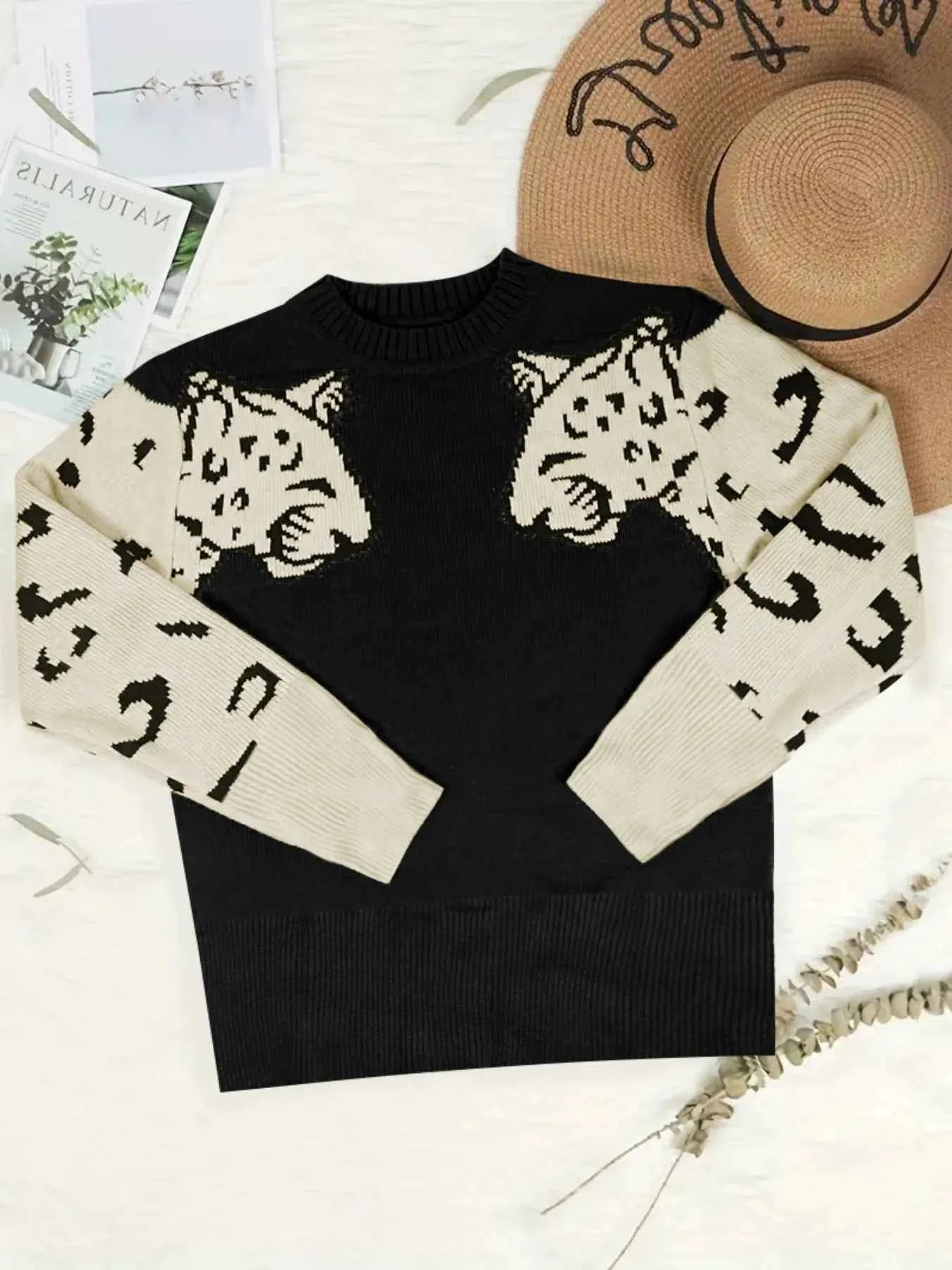 Leopard Round Neck Sweater 7a84048f-9447-48d0-acf3-e0ba17e14701-Max-Origin