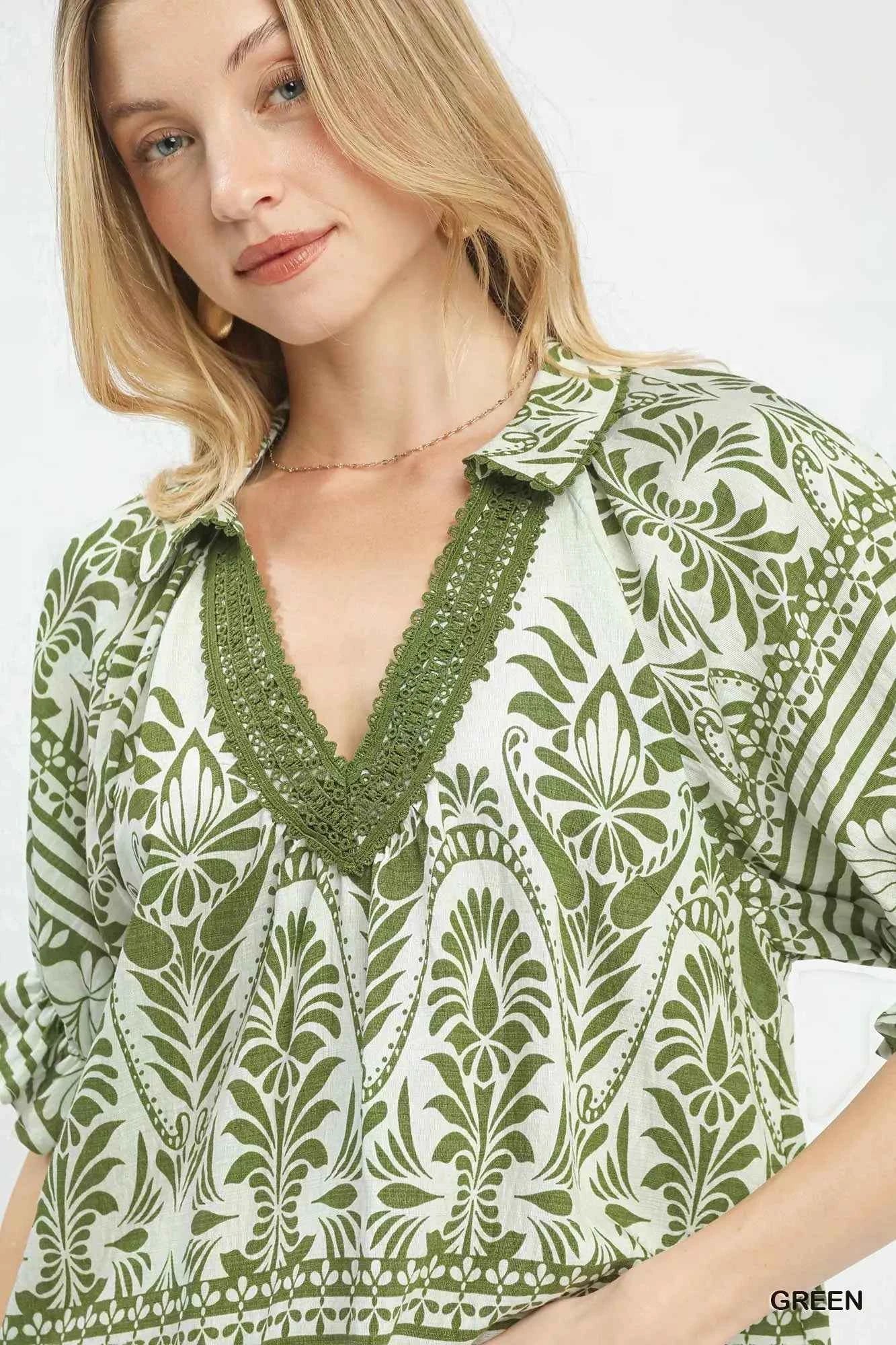 Umgee Two Tone Boarder Print Top 7b195db3-f41d-414a-9485-0eb0a716fbbb-Max-Origin