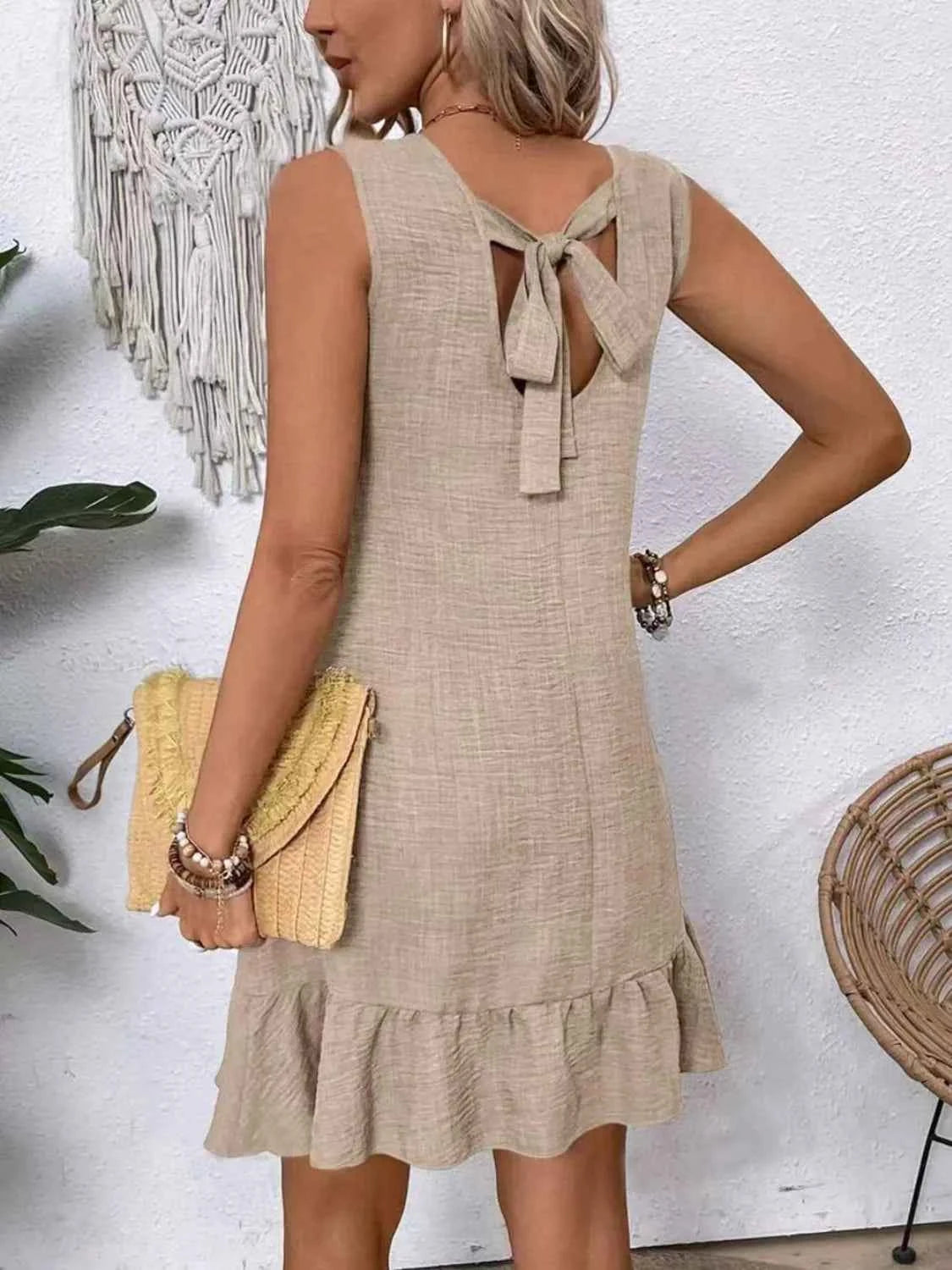 Ruffled Hem Round Neck Sleeveless Dress 7b1c7dd2-d4de-4fcf-a19d-2a8b12eb62ae-Max-Origin