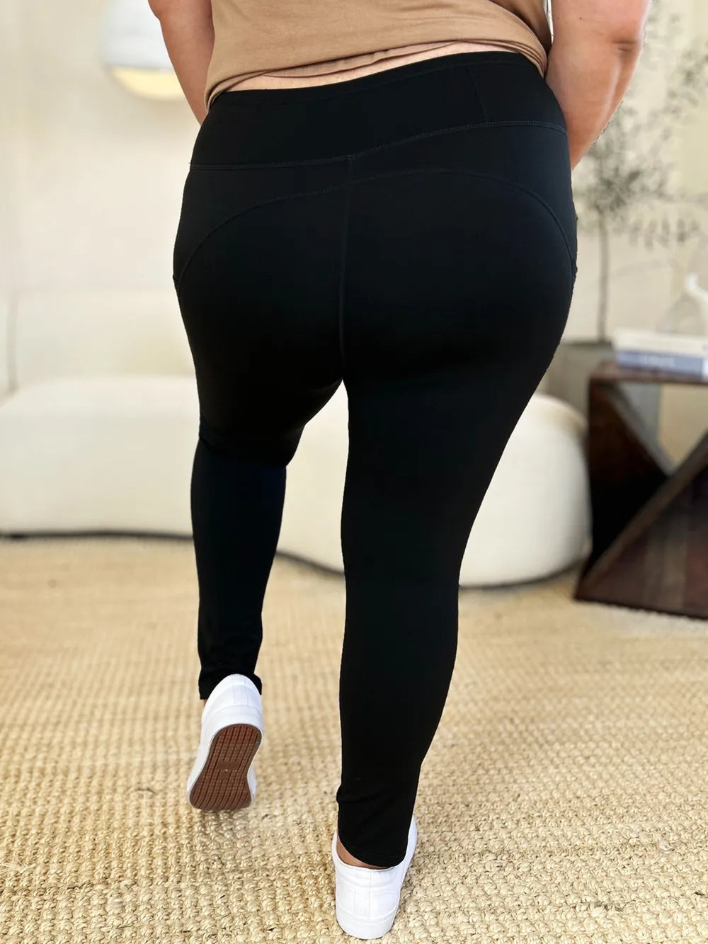 Wide Waistband Sports Leggings 7b670598-a127-4051-a1cc-17544891f5f3-Max
