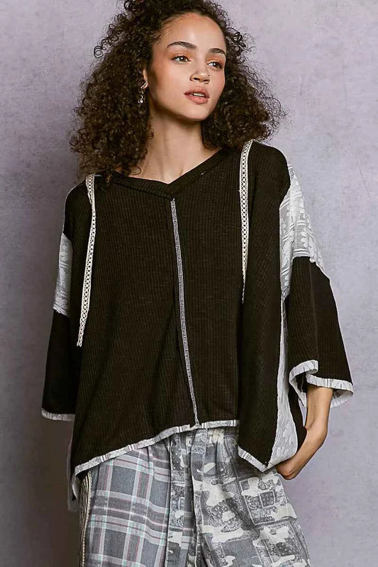 POL Short Sleeve Hoodie Top with Lace Detail 7bbe601e-29cf-4c83-81e9-2e60b1e4450a-Max-Origin