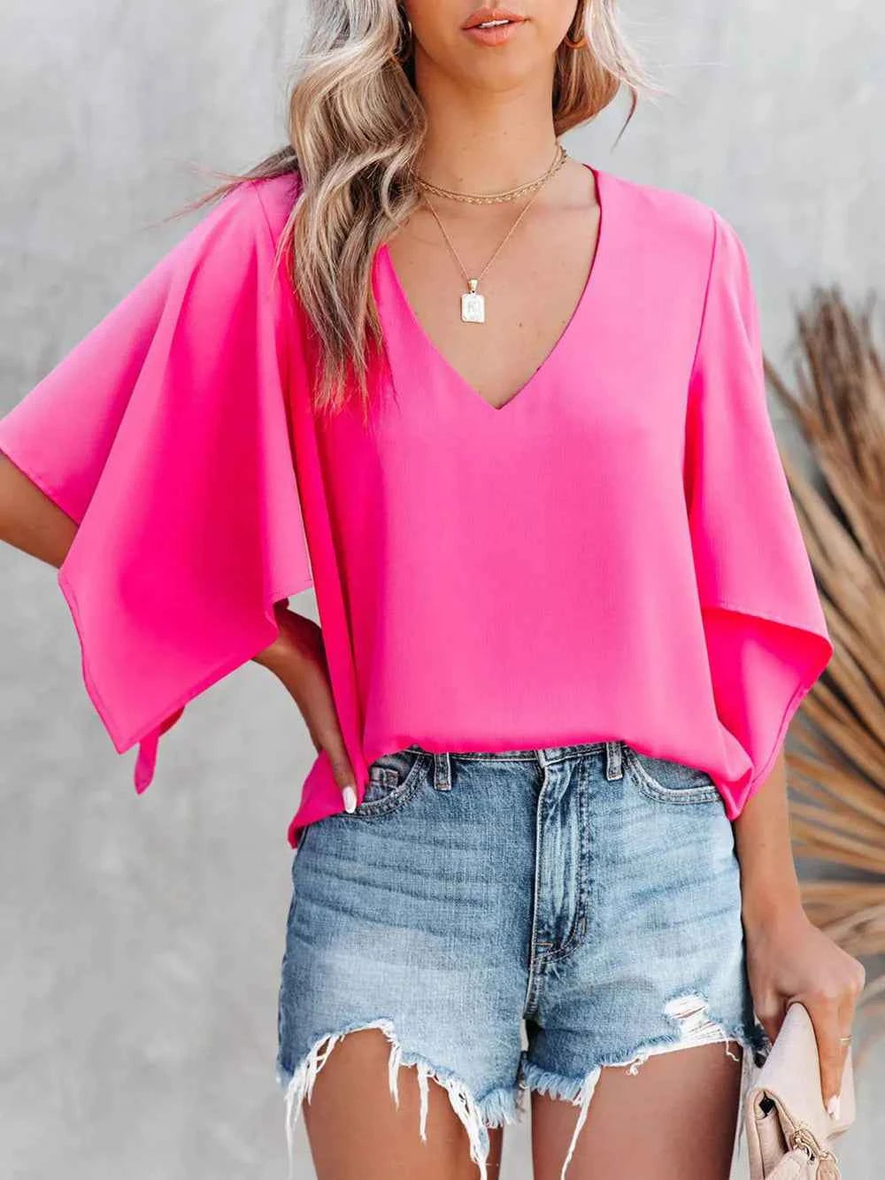 V-Neck Half Sleeve Blouse 7bc1ead9-59d7-458a-8f0f-ff3174488996-Max