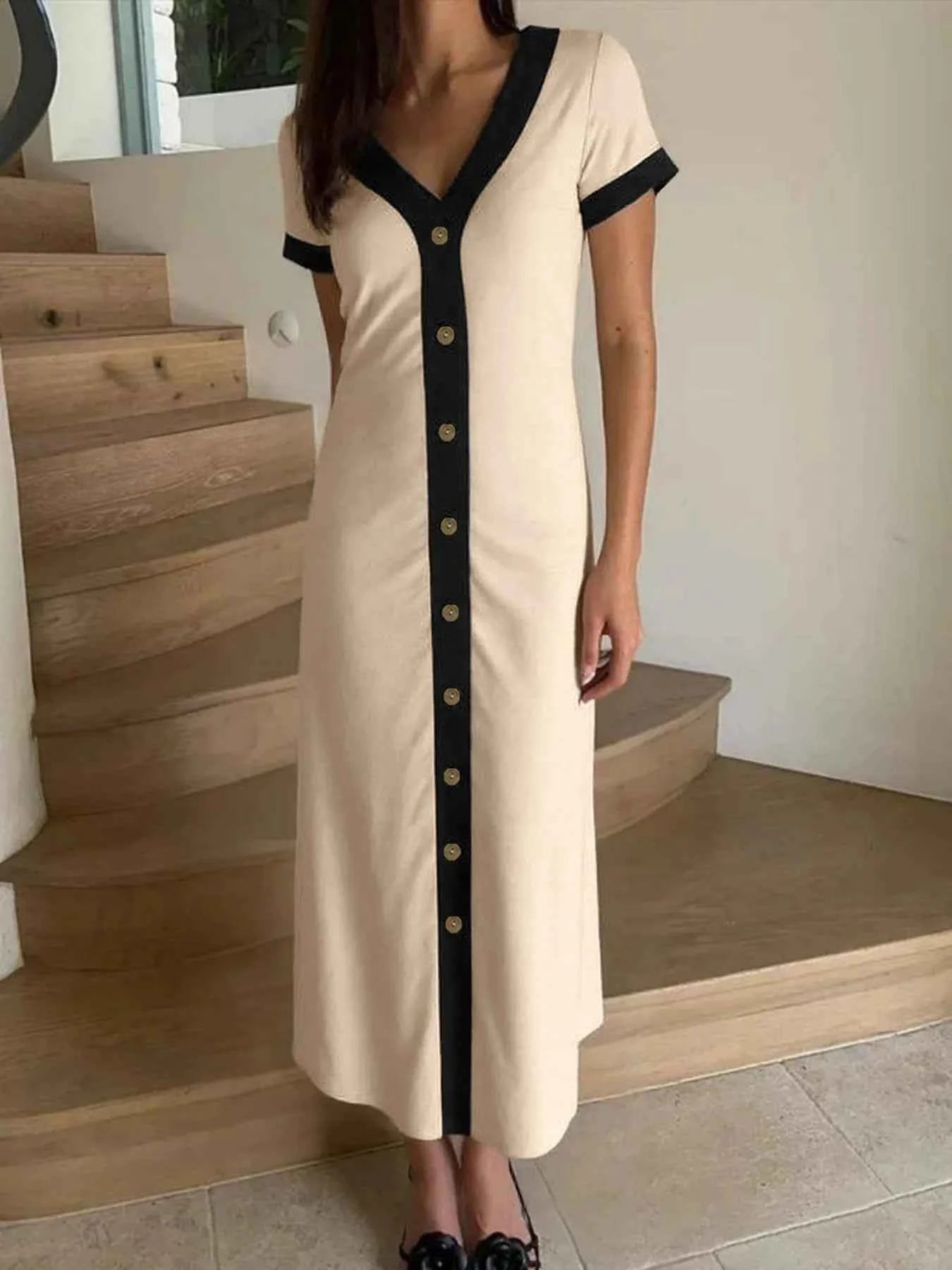 Button-Front Contrast Trim Midi Dress 7c08c4044b4649538ad452c28522e78f-Max-Origin