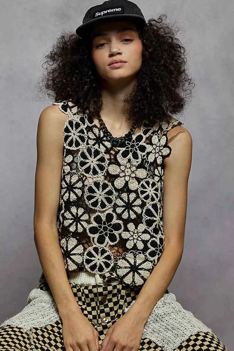 POL Round Neck Floral Crochet Sleeveless Cropped Top BLACK NATURAL One Size 7c288787-7ed0-4391-abe4-bd201acd3489-Max-Origin