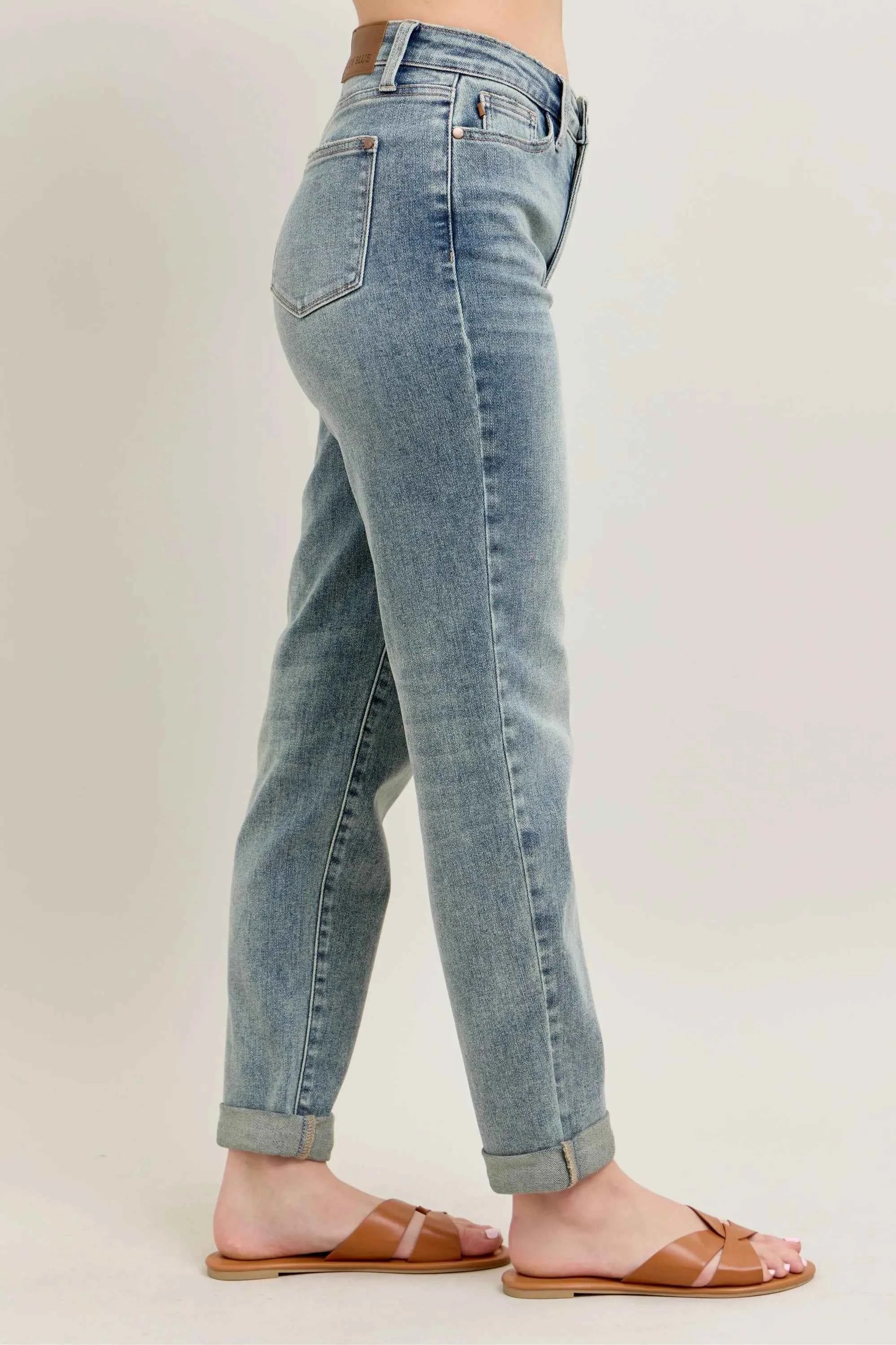 Full Size Hw Vintage Wash Double Roll Cuff Bf Jeans Plus Size 7c52d959ffdb4a80a969ca19910bdd97-Max-Origin