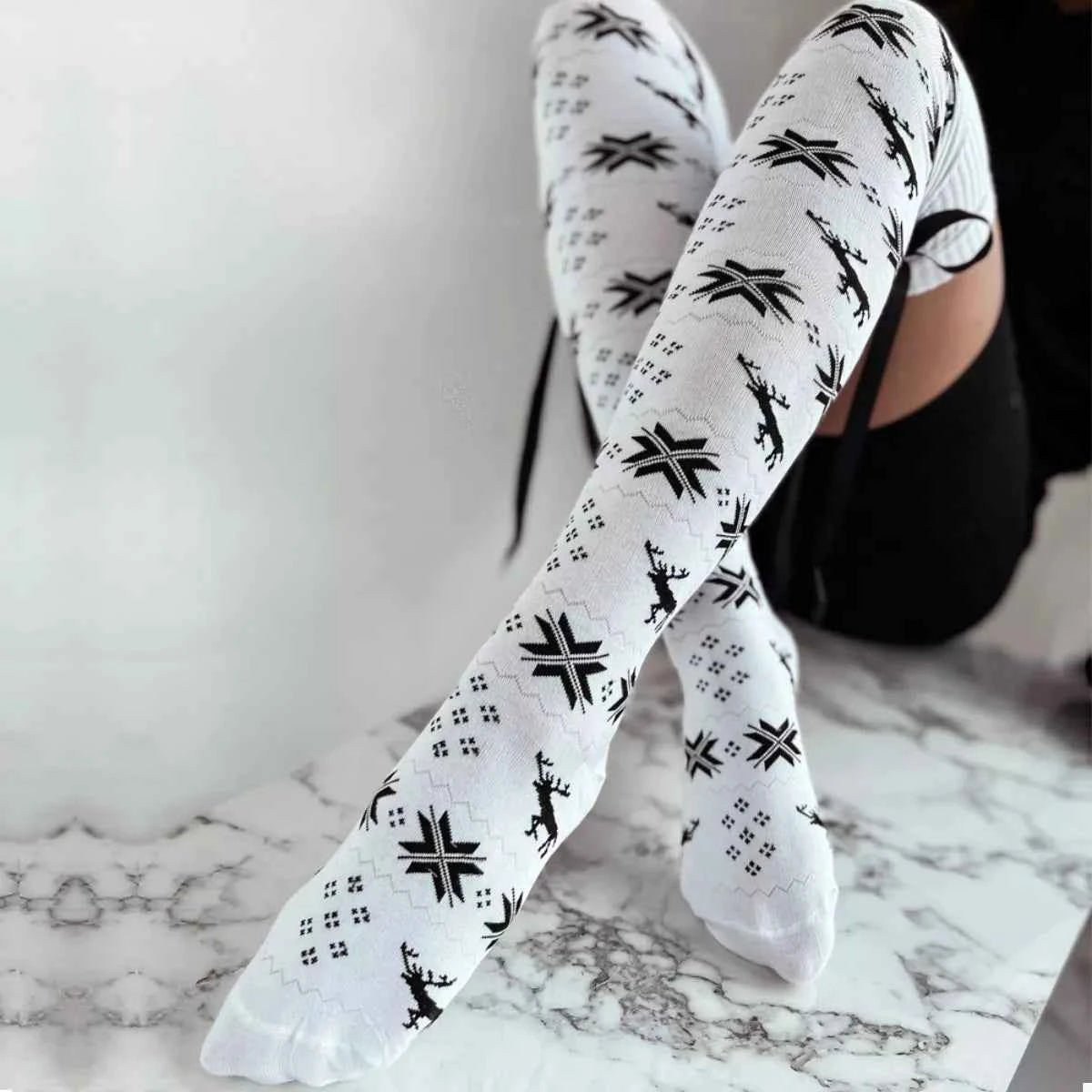 Christmas Bow Knee-High Socks 7c9bd286-4f16-4f7c-9bf3-b45d12ae2ad5-Max-Origin