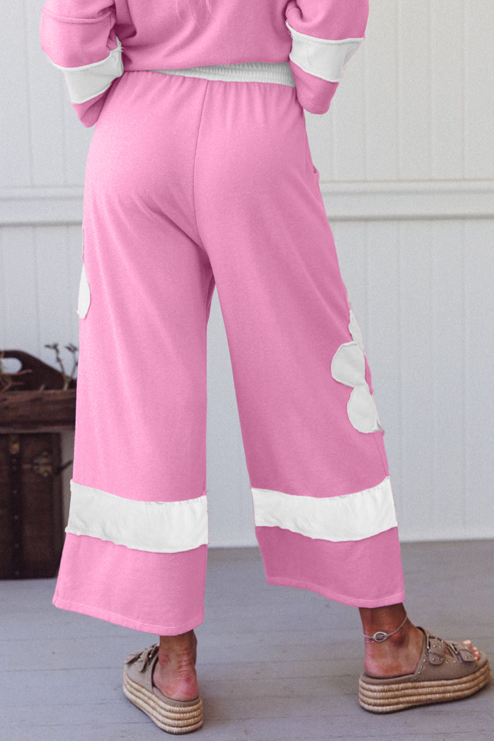 Orchid Bouquet Flower Patched Raw Seam Colorblock Loose Pants Set 7ca9cedec3044965