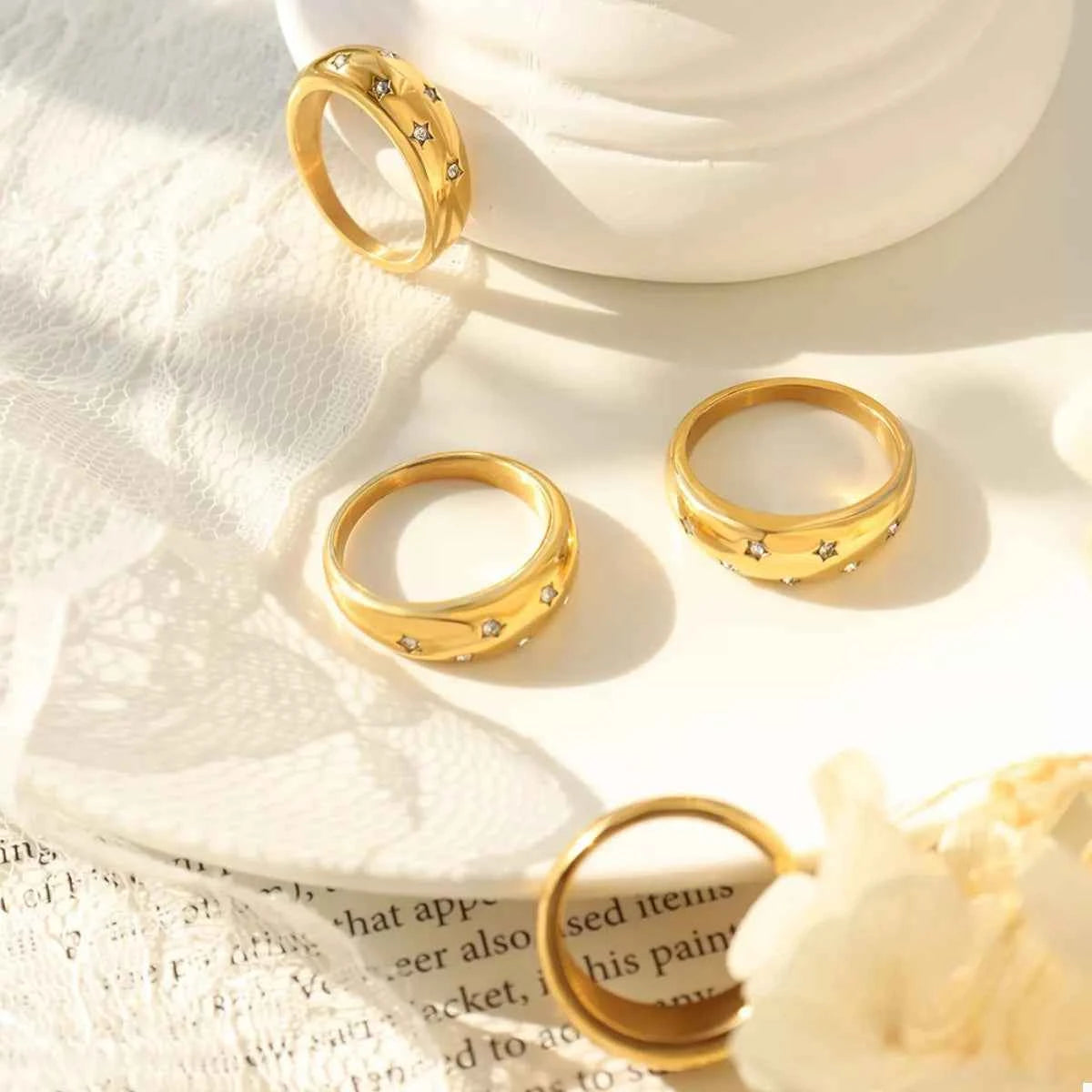 18K Gold-Plated Zircon Ring 7d01357c-8bae-427b-8daf-0fb419765e73-Max-Origin