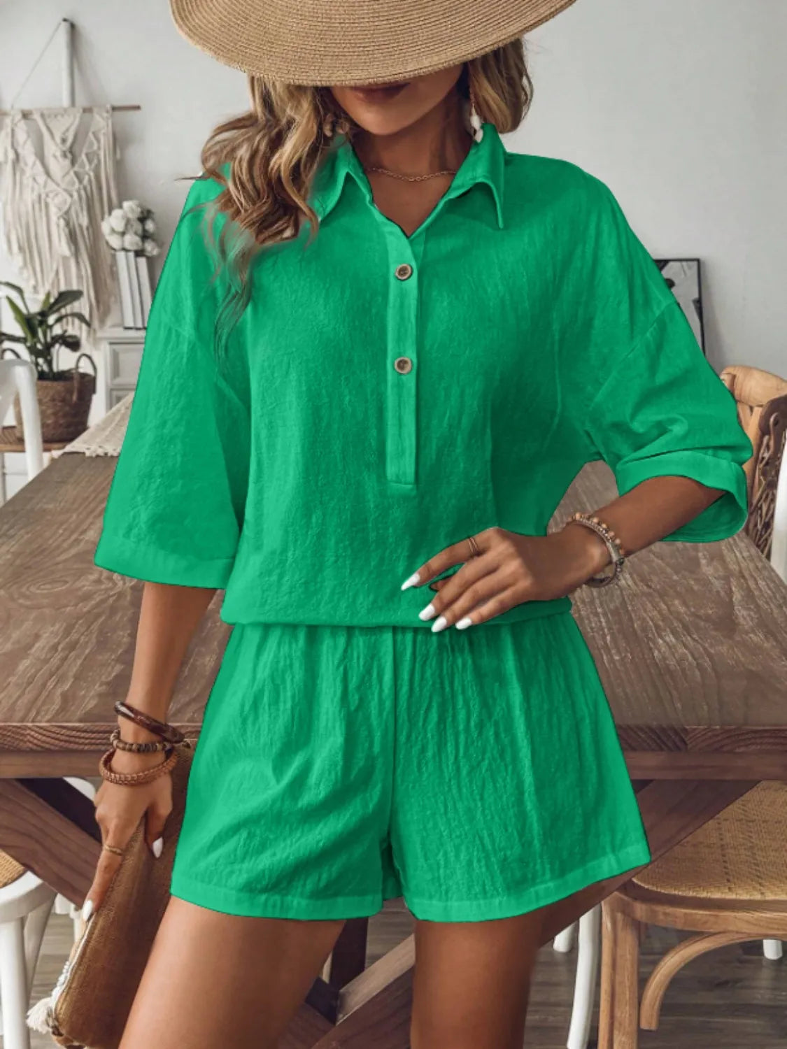 Collared Neck Half Sleeve Top and Shorts Set Green 7d0fb3c0-ef0a-4583-aaf1-d3594b1aa853-Max-Origin
