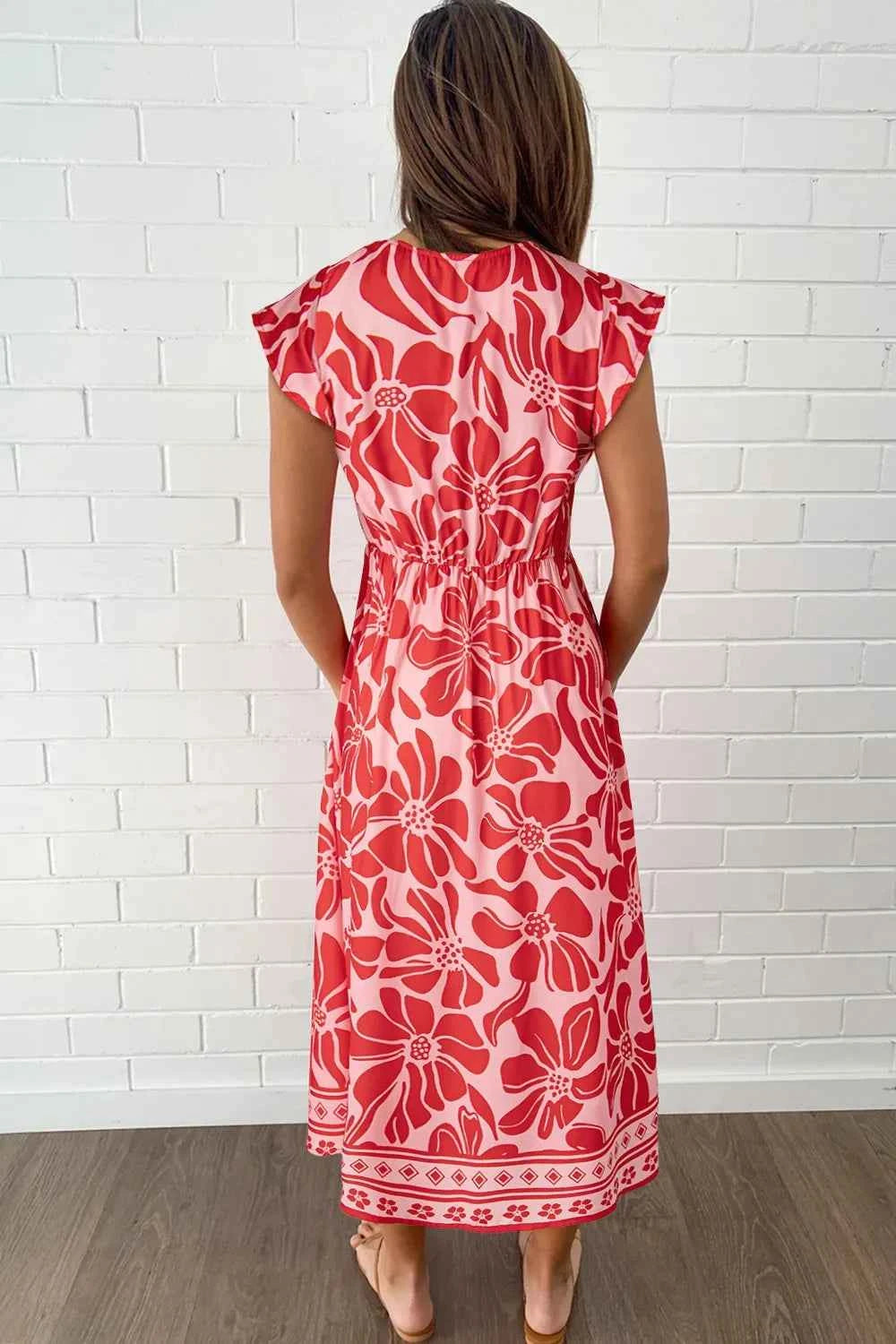 Floral Ruffled V-Neck Midi Dress with Button Front 7d562a72-5ee4-4576-a67a-1fd819fd1159-Max-Origin