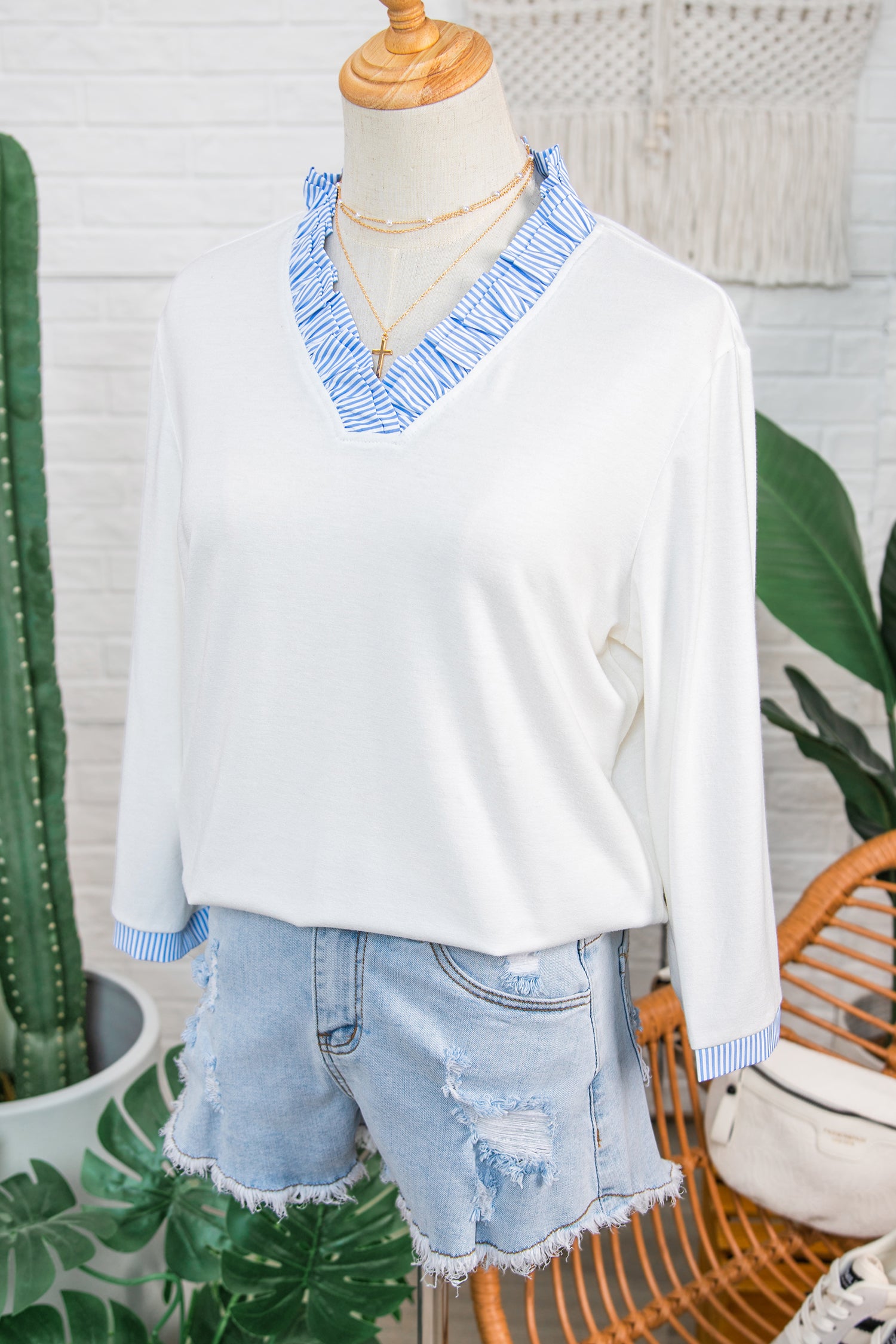 White Striped Patchwork V Neck 3/4 Sleeve Blouse 7d564e30c8a33018