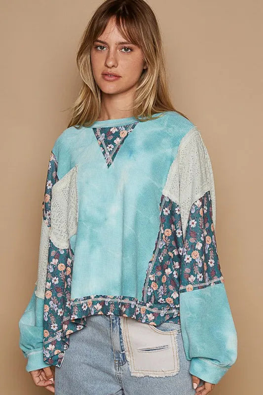 POL Floral Patchwork Round Neck Knit Top 7d9307a6-e409-445b-90eb-e256f4fa4034-Max