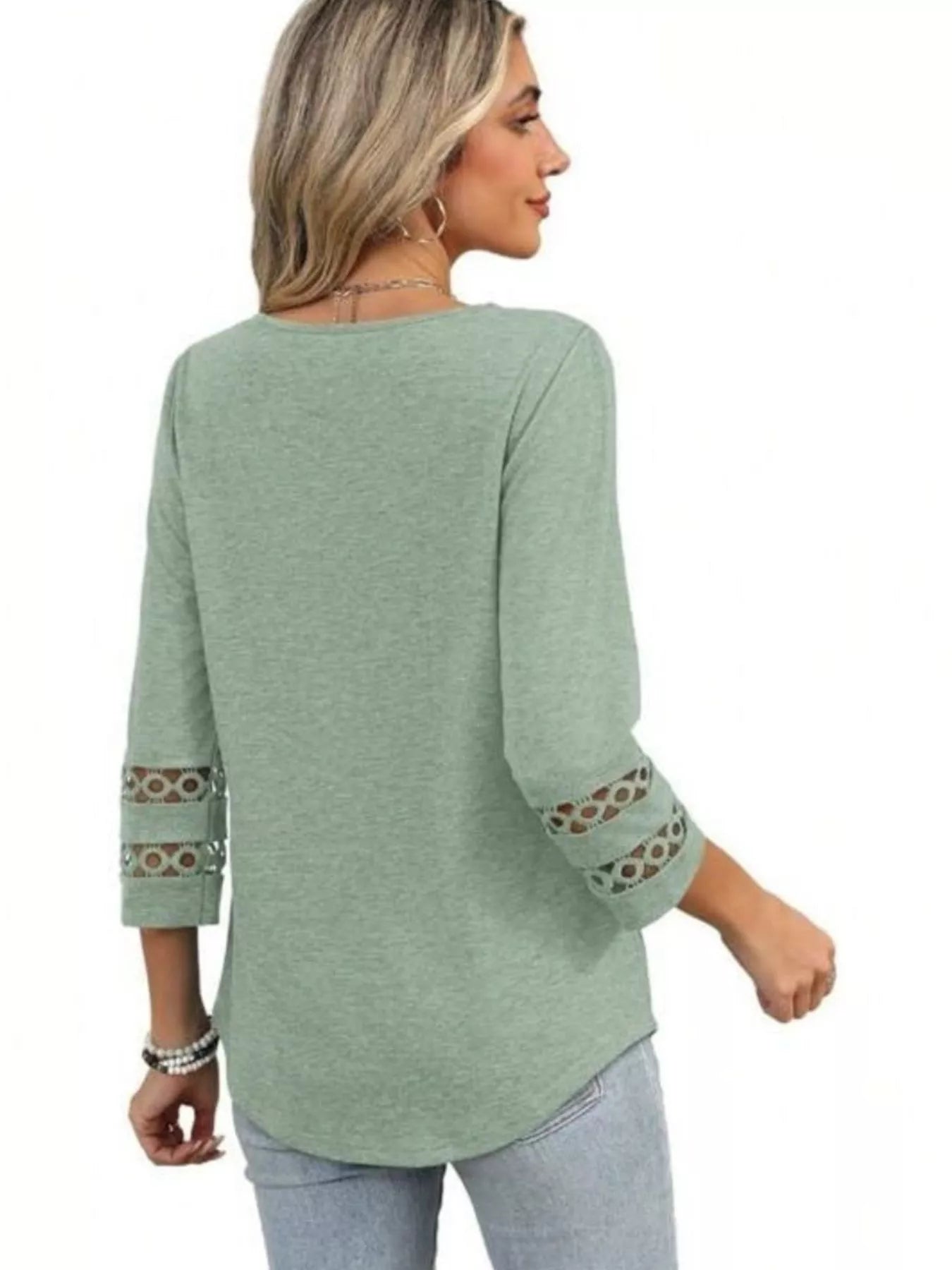 Full Size V-Neck 3/4 Sleeve T-Shirt Plus Size 7dd0d620-ceea-4d02-9b0f-8fd120d853c3-Max-Origin