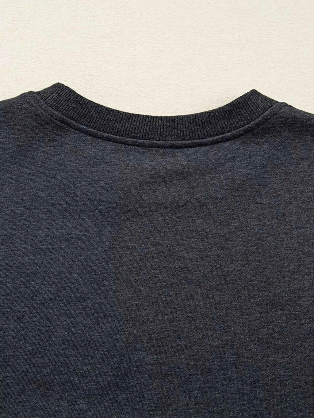 Cowboy Queen Card Drop Shoulder Graphic Sweatshirt 7dd6973ee0d641f29f6ce4f338da0971-Max-Origin