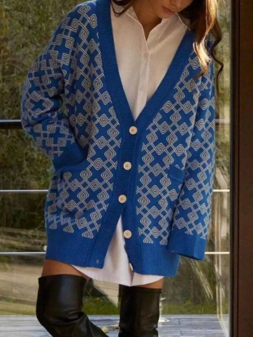 Geometric Pattern Button-Down Cardigan 7dec379c-4673-4565-8080-4155a98ec692-Max-Origin