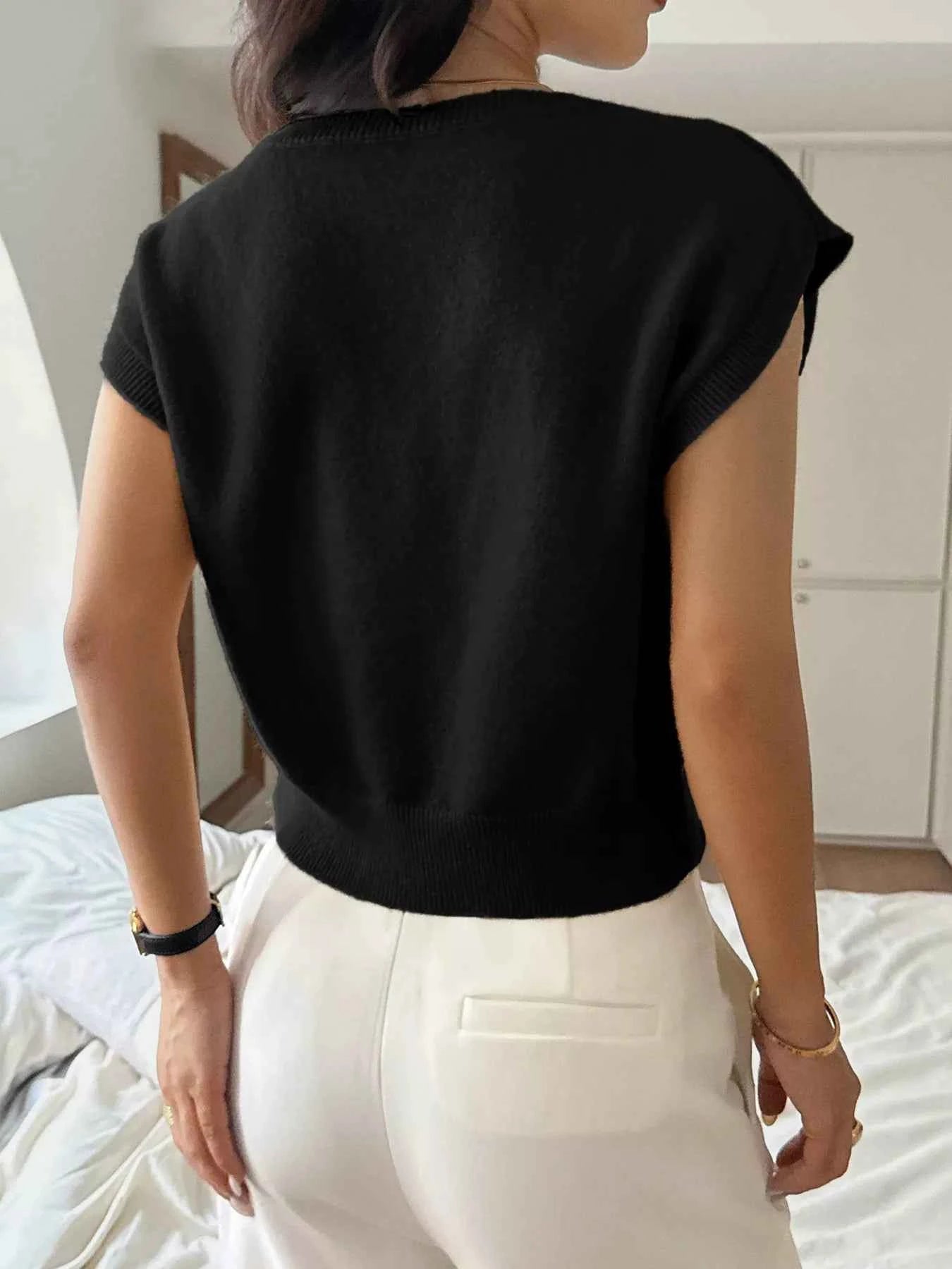 Flower One Shoulder Sweater 7dede567e45143de82bb98df8ba9afb0-Max-Origin