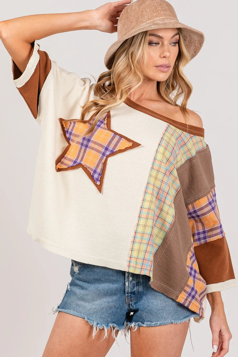 SAGE + FIG Full Size Round Neck Plaid Star Patch T-Shirt Plus Size 7e0afe60-1cd5-40e9-b00a-04246f9878bb-Max