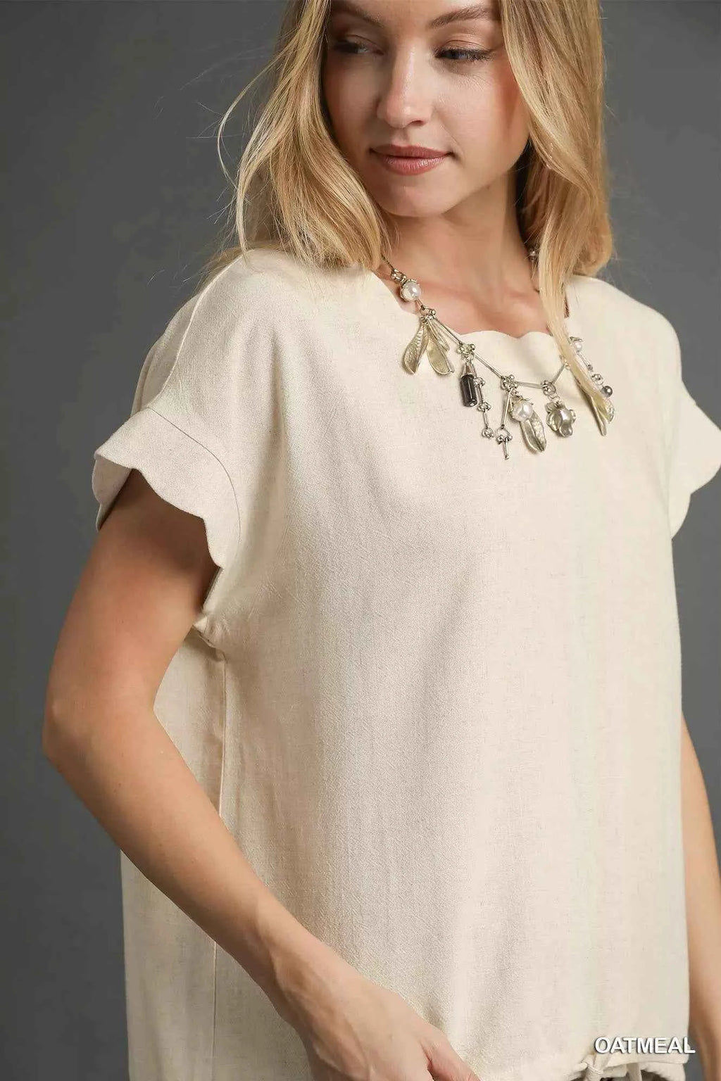 Umgee Linen Scalloped Round Neck Top 7e1bfed4-5629-4db6-964f-d24a36eee020-Max-Origin