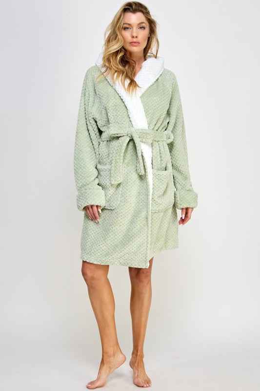 2483 Bailey Robe 7e676984-8879-4417-8284-fa4bed9286dd