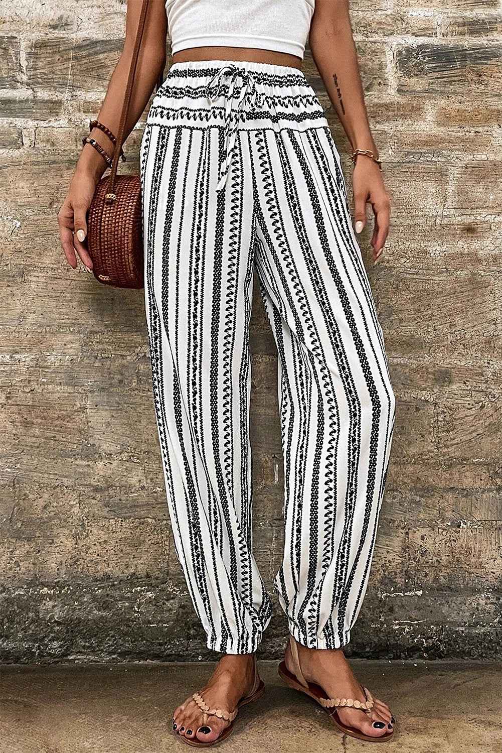 Black Stripe Geometric Print Drawstring Cuff Pants 7e700a871ae6fde3