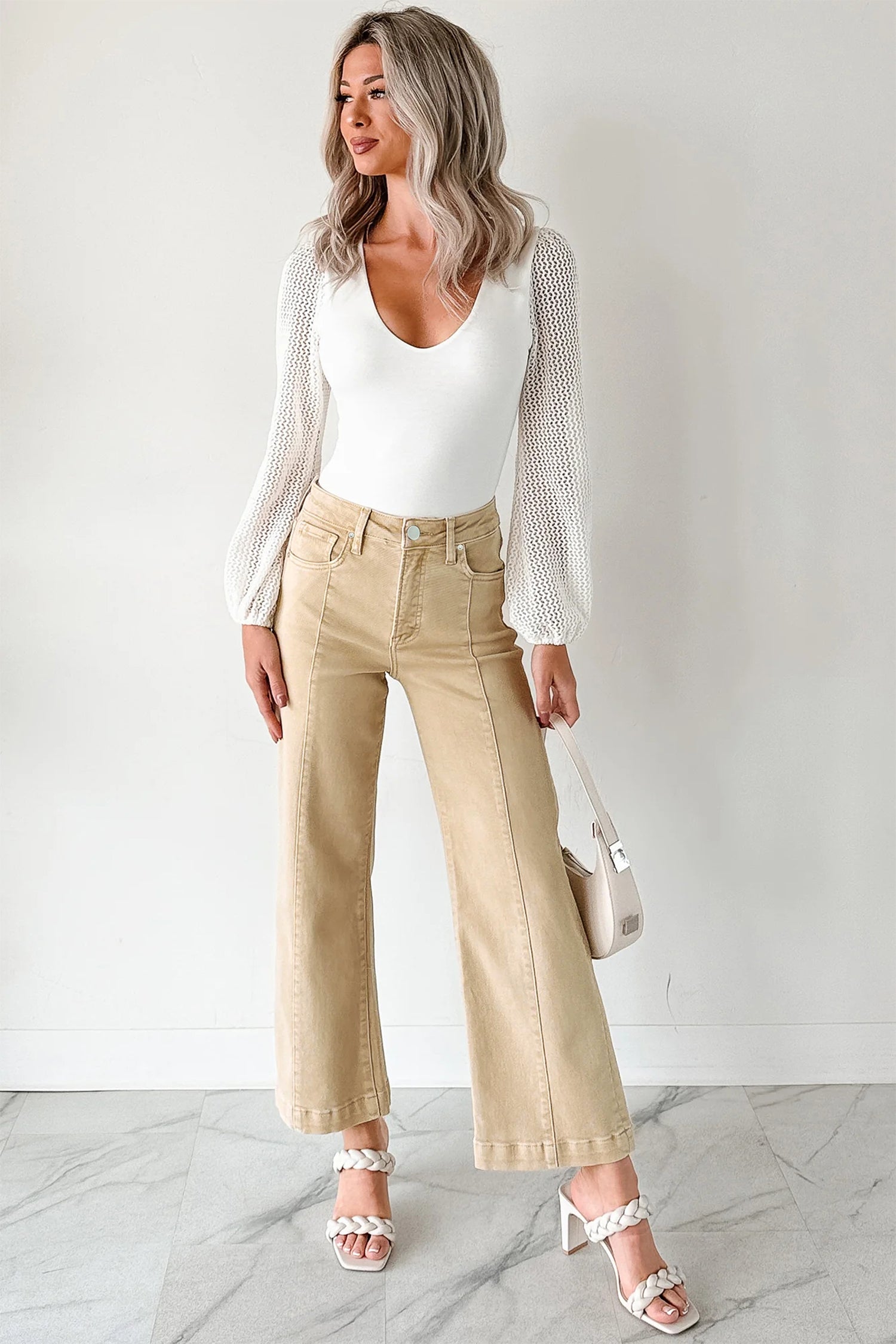 Apricot Solid Color Seamed Center Wide Leg Cropped Jeans 7e72abfa91564379