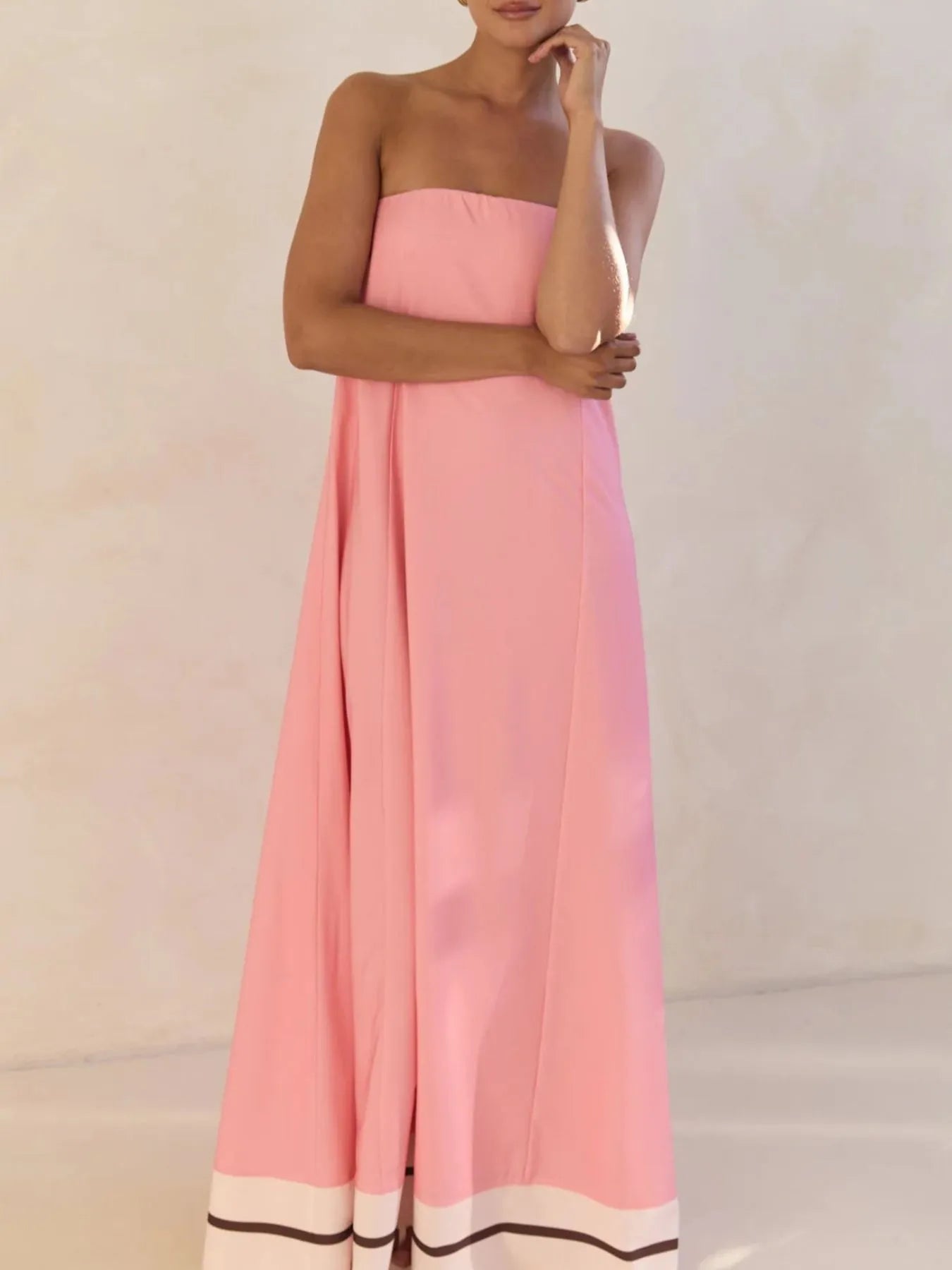 Smocked Printed Tube Maxi Dress 7e795963-a6f0-4ad2-8bc2-037e09a84317-Max-Origin