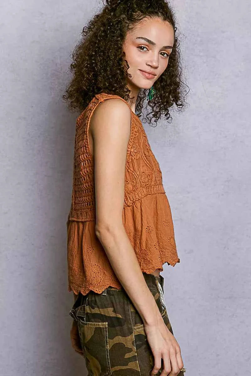 POL Crochet Cropped Tank with Scalloped Hem 7e7f2f92-a4ae-4845-9e1b-6fd7e1e86bf6-Max-Origin