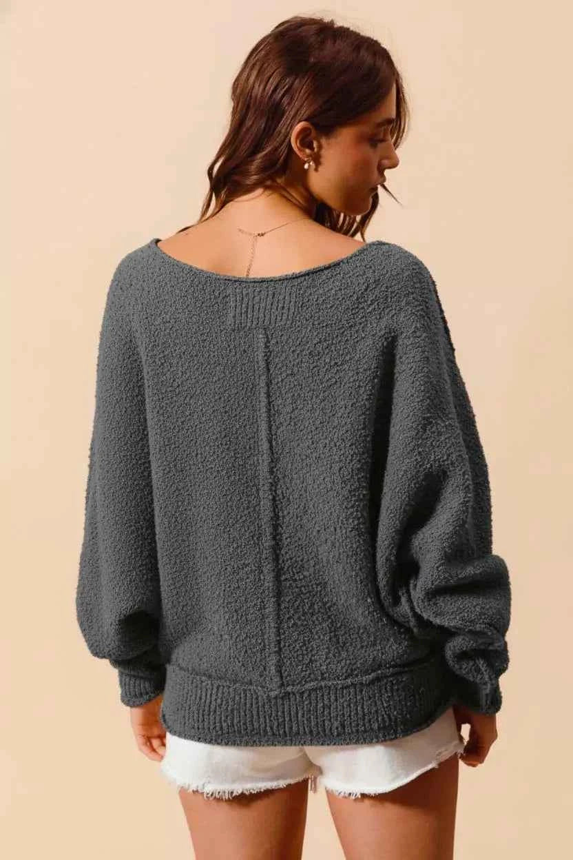SO ME Loose Fit Exposed Seam Slouchy Boucle Sweater 7f0126e8-6276-4b68-98d9-90dd44ecd758-Max-Origin