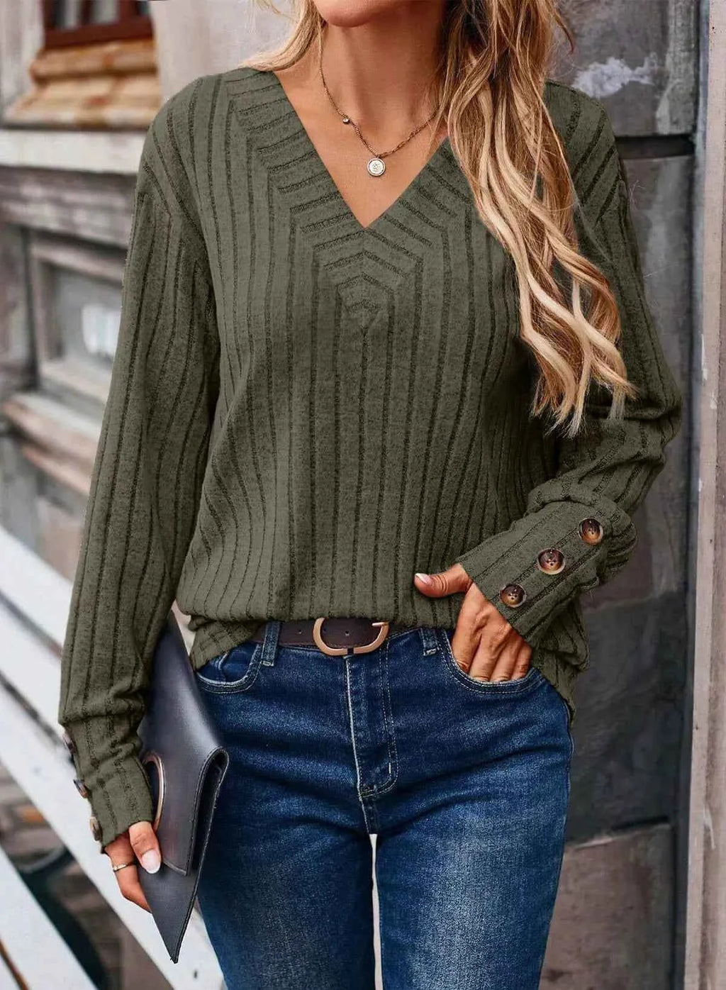 Ribbed Knit V-Neck Top 7f2c7973-824e-479d-8421-477ea706cc67-Max-Origin