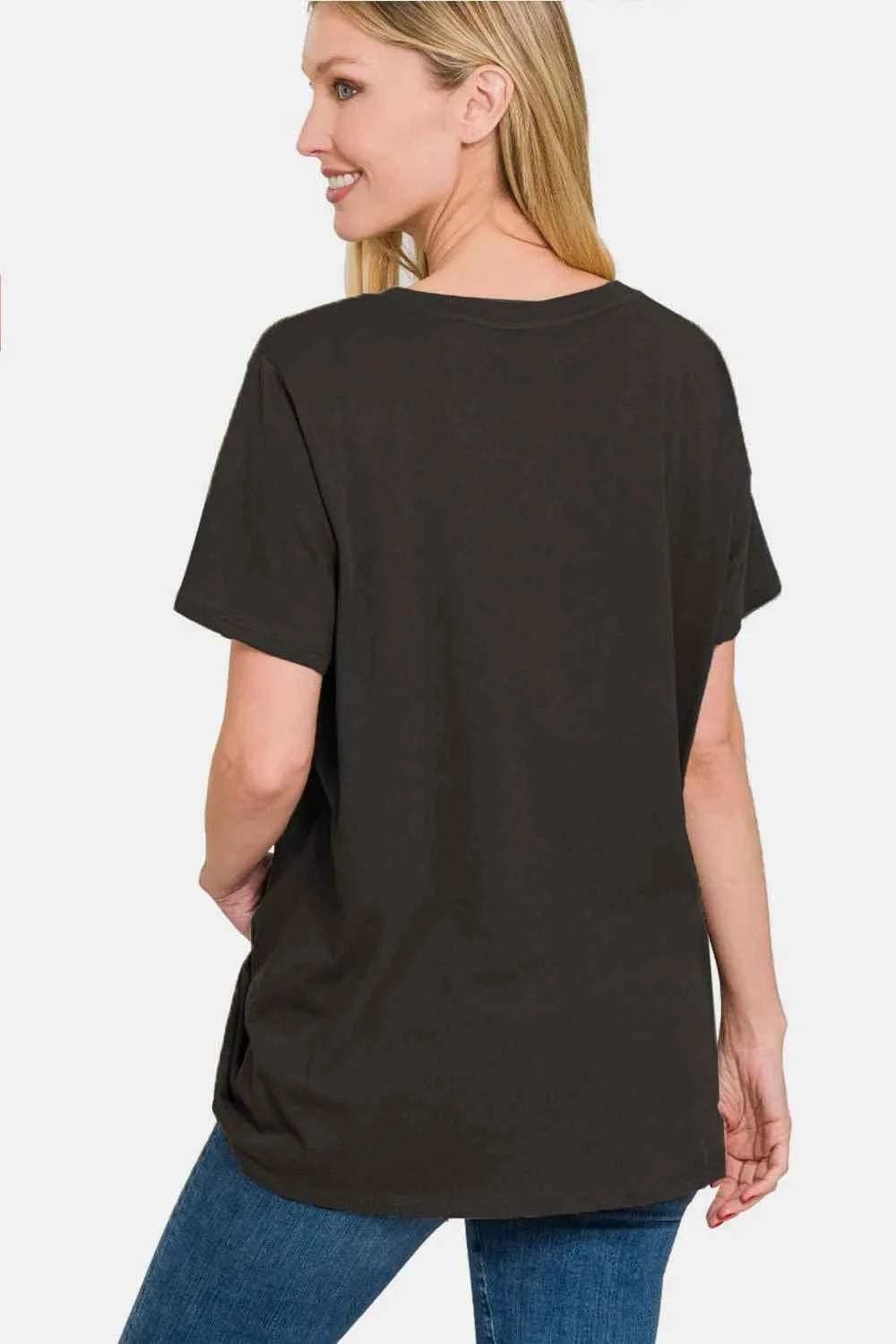 Zenana Full Size V-Neck Short Sleeve T-Shirt 7f337d78-af5a-41e1-a132-27debc580bbc-Max