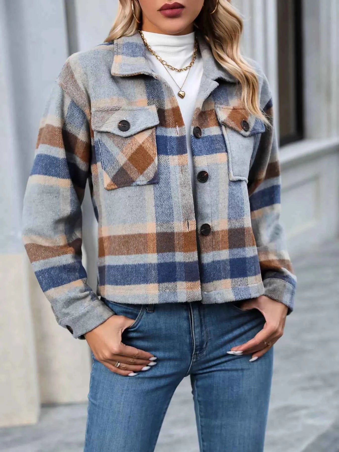 Plaid Oversized Button-Up Cropped Jacket 7fa7fe76-bf76-4d9d-8083-751a3a749705-Max-Origin