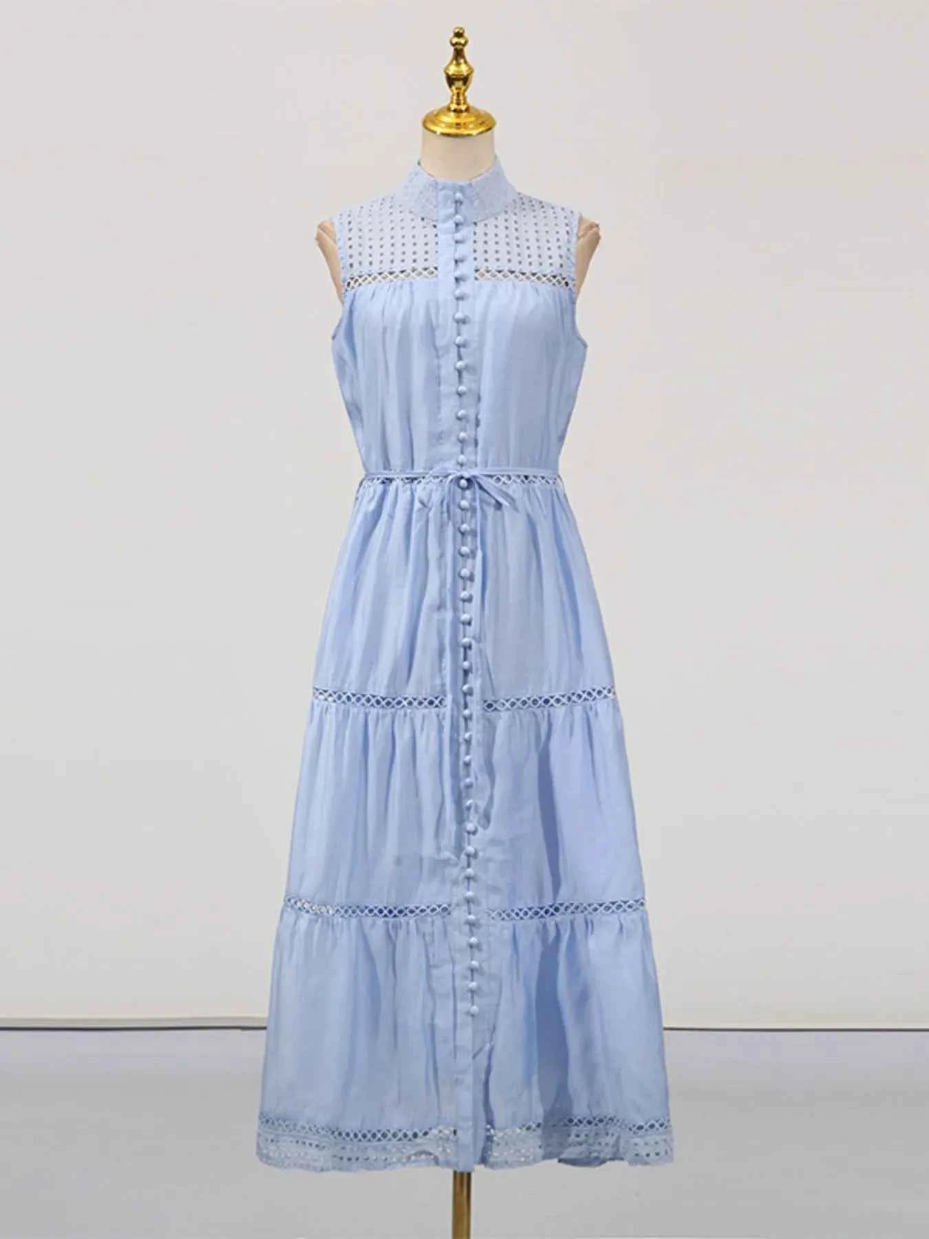 Hollow Out Sleeveless Midi Dress 7fb328a1-a923-464f-aa37-58eb6e81b1fa-Max-Origin
