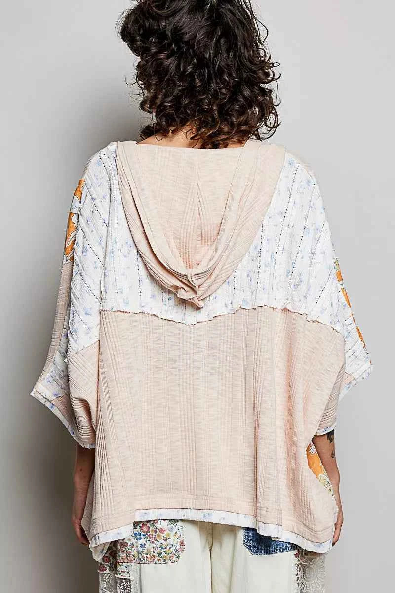 POL Floral Star Patch Hooded Blouse with Lace Contrast Detail 7fc27d0b-7f6e-48b3-a754-fe8c5eb39c8a-Max-Origin