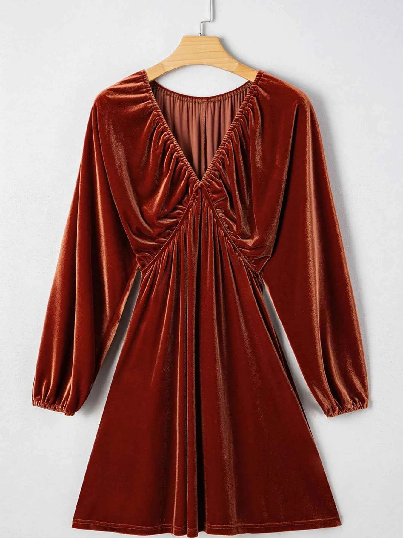 V Neck Puff Sleeve Velvet Dress 7fd765fa-728b-4fa2-9b8a-0d646b31f0dc-Max-Origin