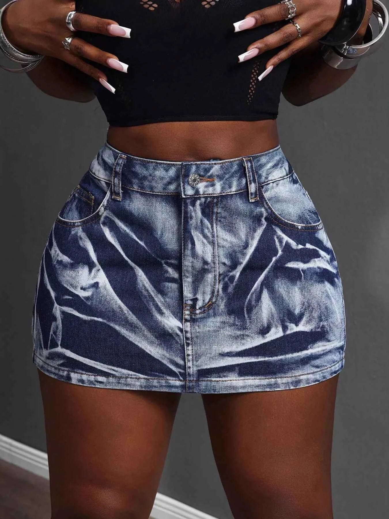 High Waist Denim Mini Skirt 8011cbf822d14c56ac39e74ccfce67cf-Max-Origin