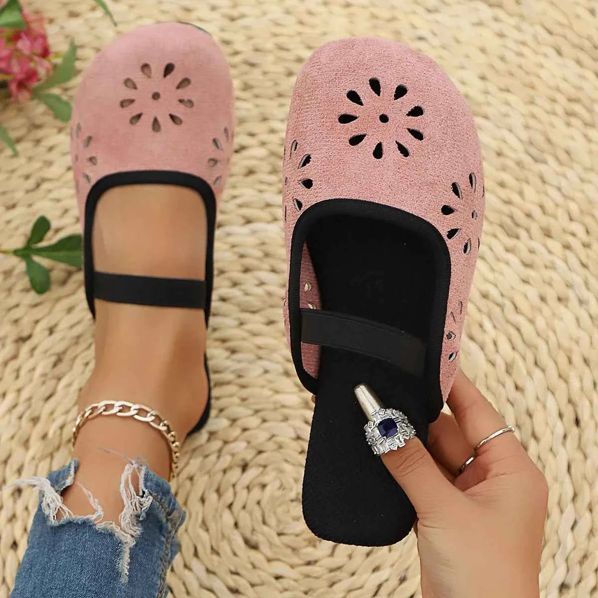 Cutout Round Toe Slip-Ons Pink 8041dd94b208433c9845bd8f7def247e-Max-Origin