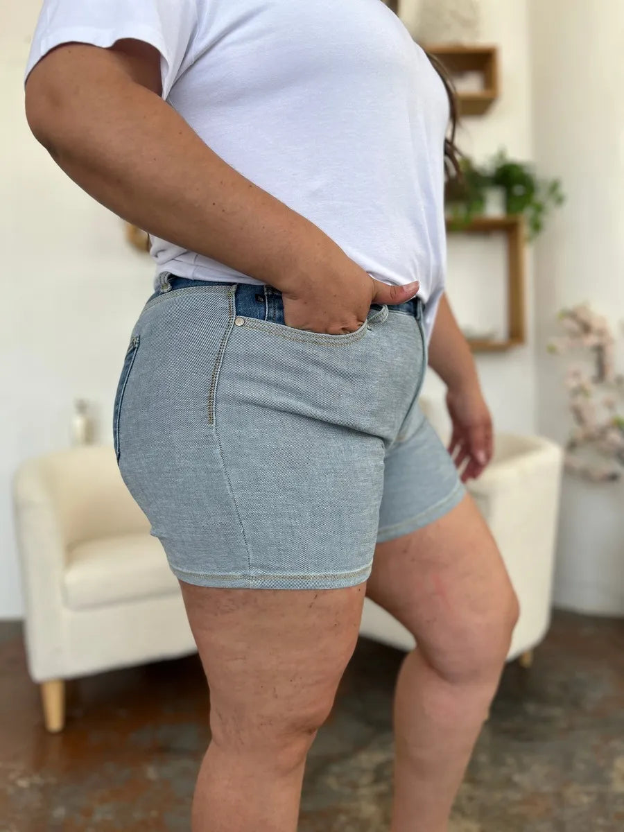 Judy Blue Full Size Color Block Denim Shorts 804e66e5-bace-4ac4-bb6a-558e6c1598fd-Max