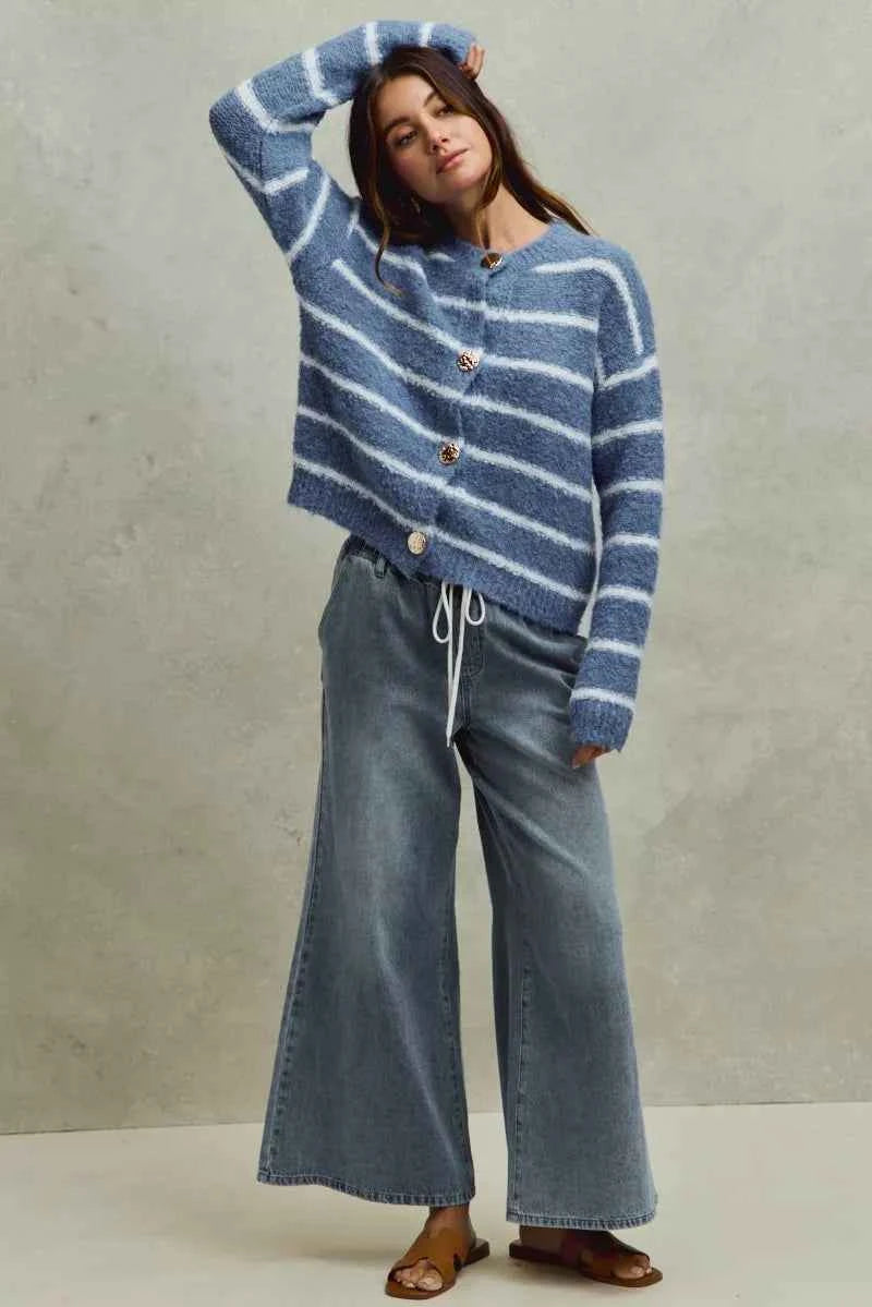 SO ME Mid Rise Elastic Waist Flare Denim Jeans 80bdcd9dd2b1460cbc6630d8e2846581-Max-Origin