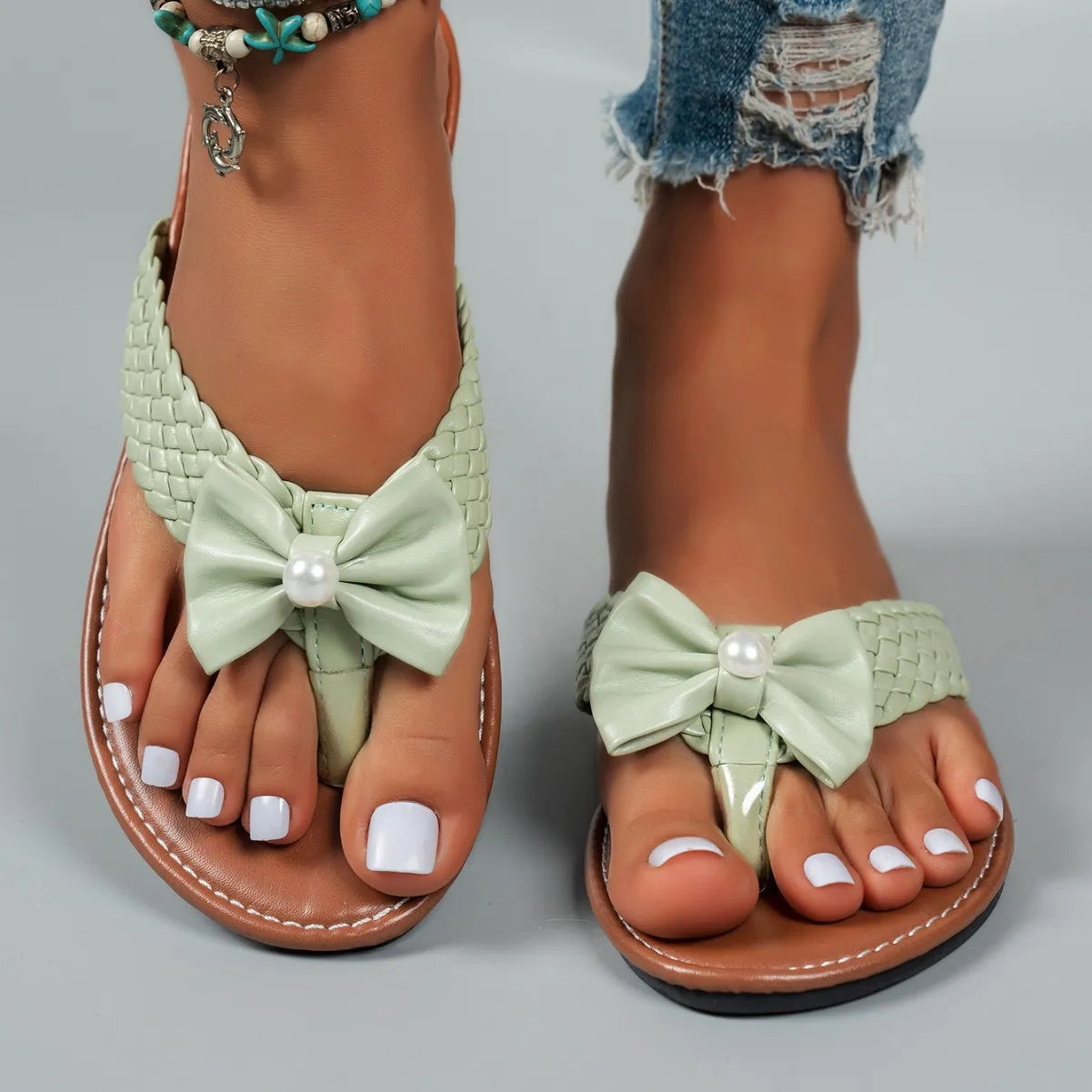 Toe Post Flats Sandals 80becd0e-0e47-4df3-b01d-bbe972586b18-Max-Origin