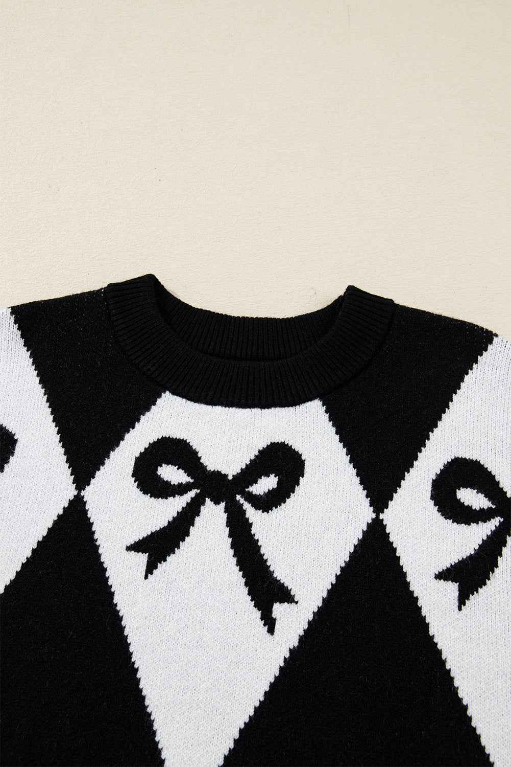Black Bow Pattern 2-tone Rhombus Knit Loose Sweater 80c33acf2579c0ae