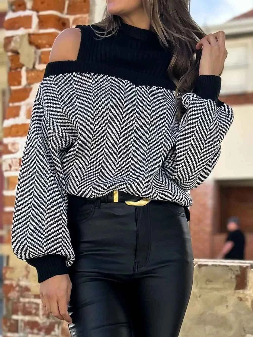 Perfee Mock Neck Cold Shoulder Sweater 80c3d8e4-cd81-48ae-93e1-3284fe79f5da-Max